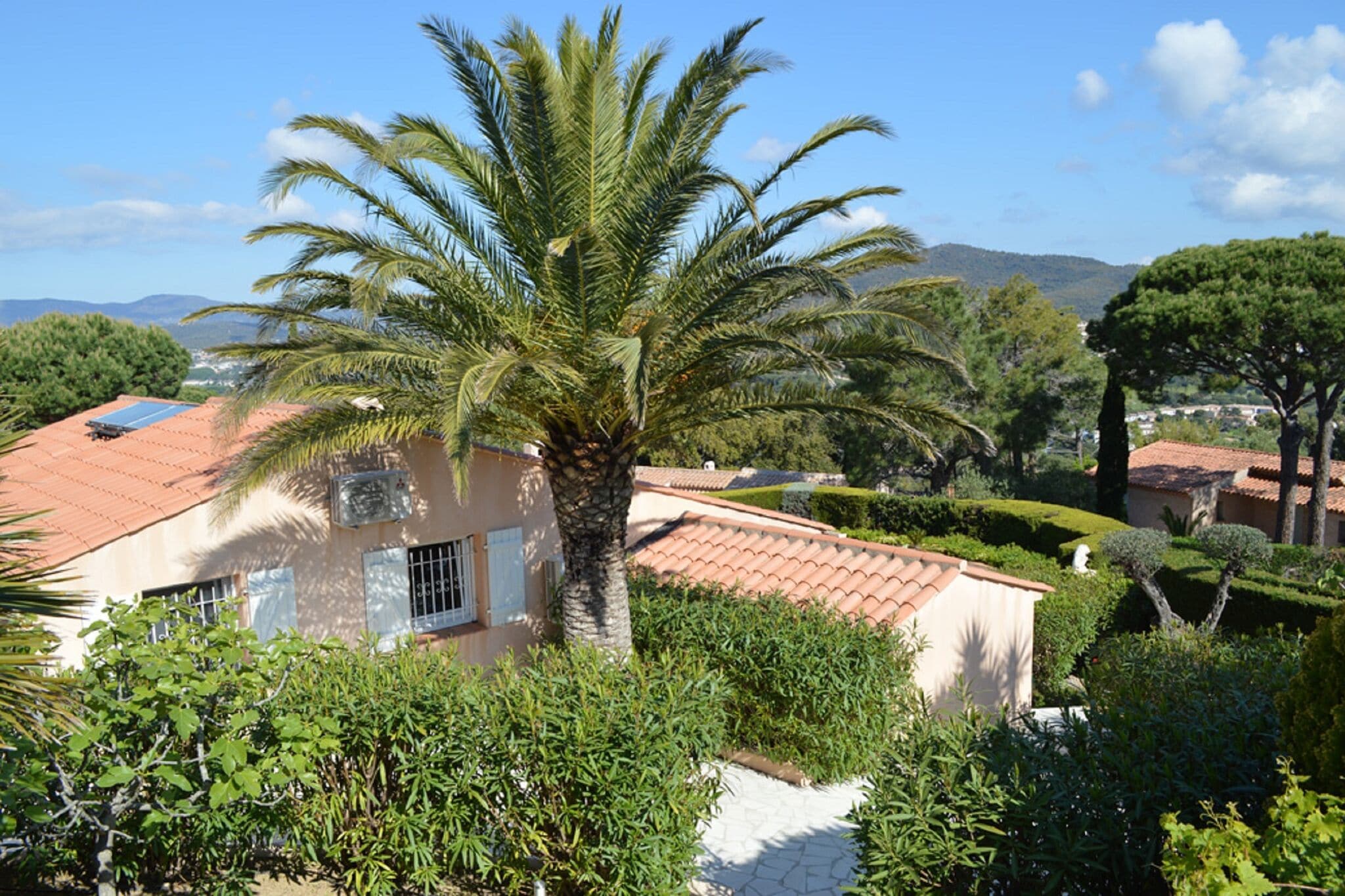 Helle Villa in Sainte-Maxime mit privatem Pool