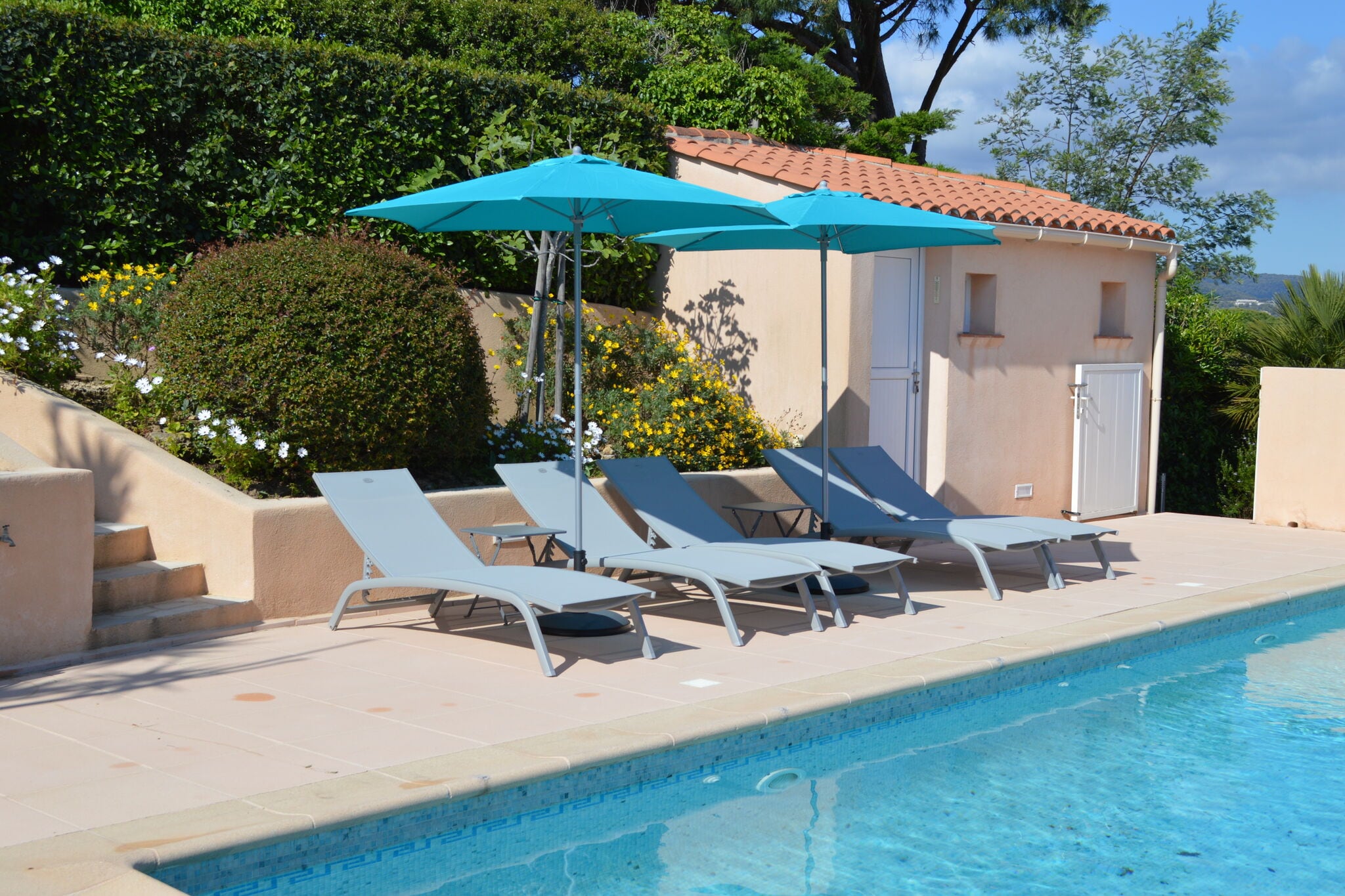 Helle Villa in Sainte-Maxime mit privatem Pool