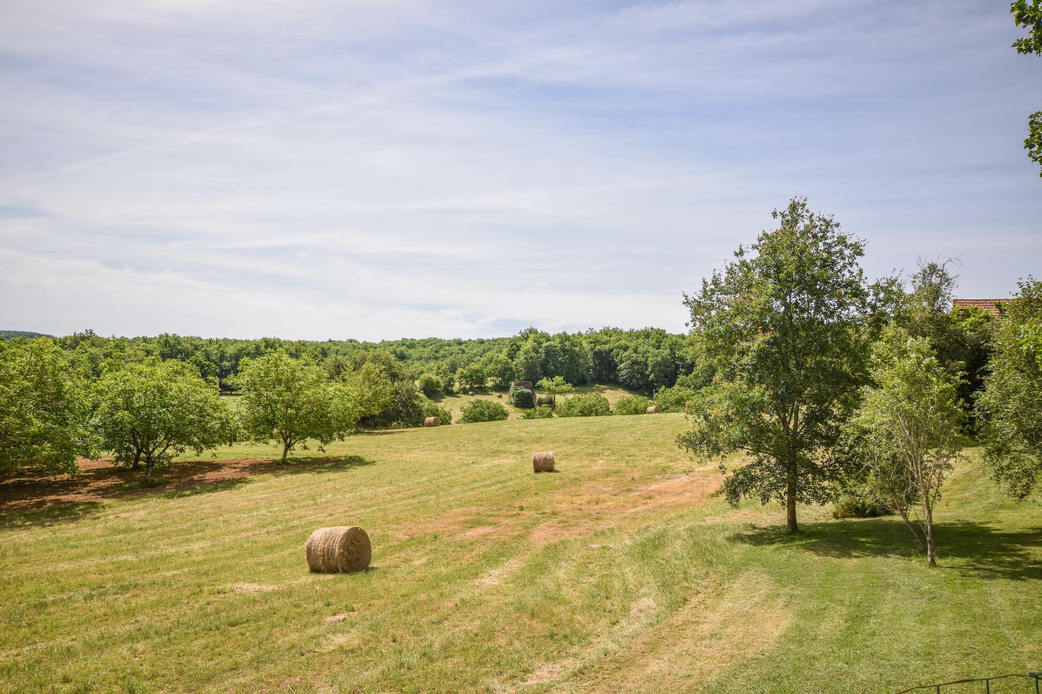 Four a pain Carème-View in summer