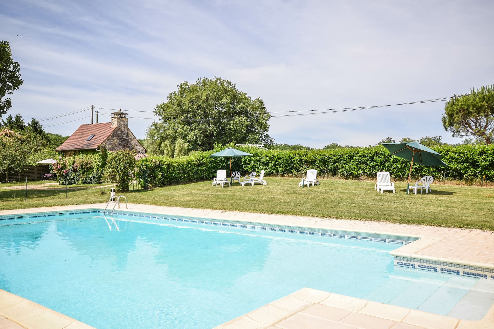 Four a pain Carème-Swimming pool