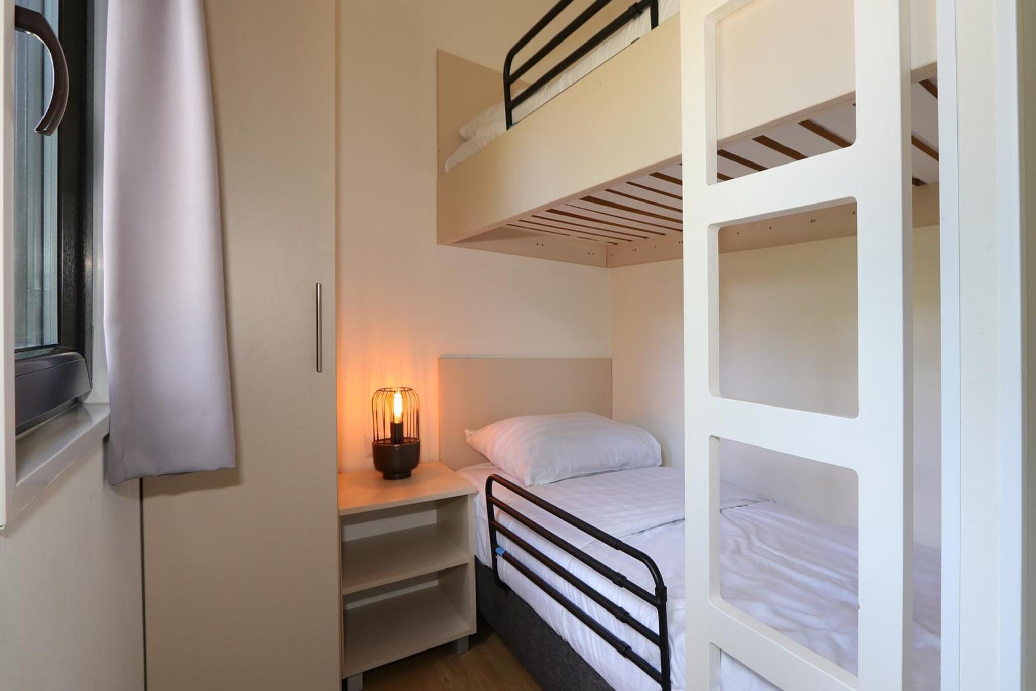 Pavilion 6 - Chambre