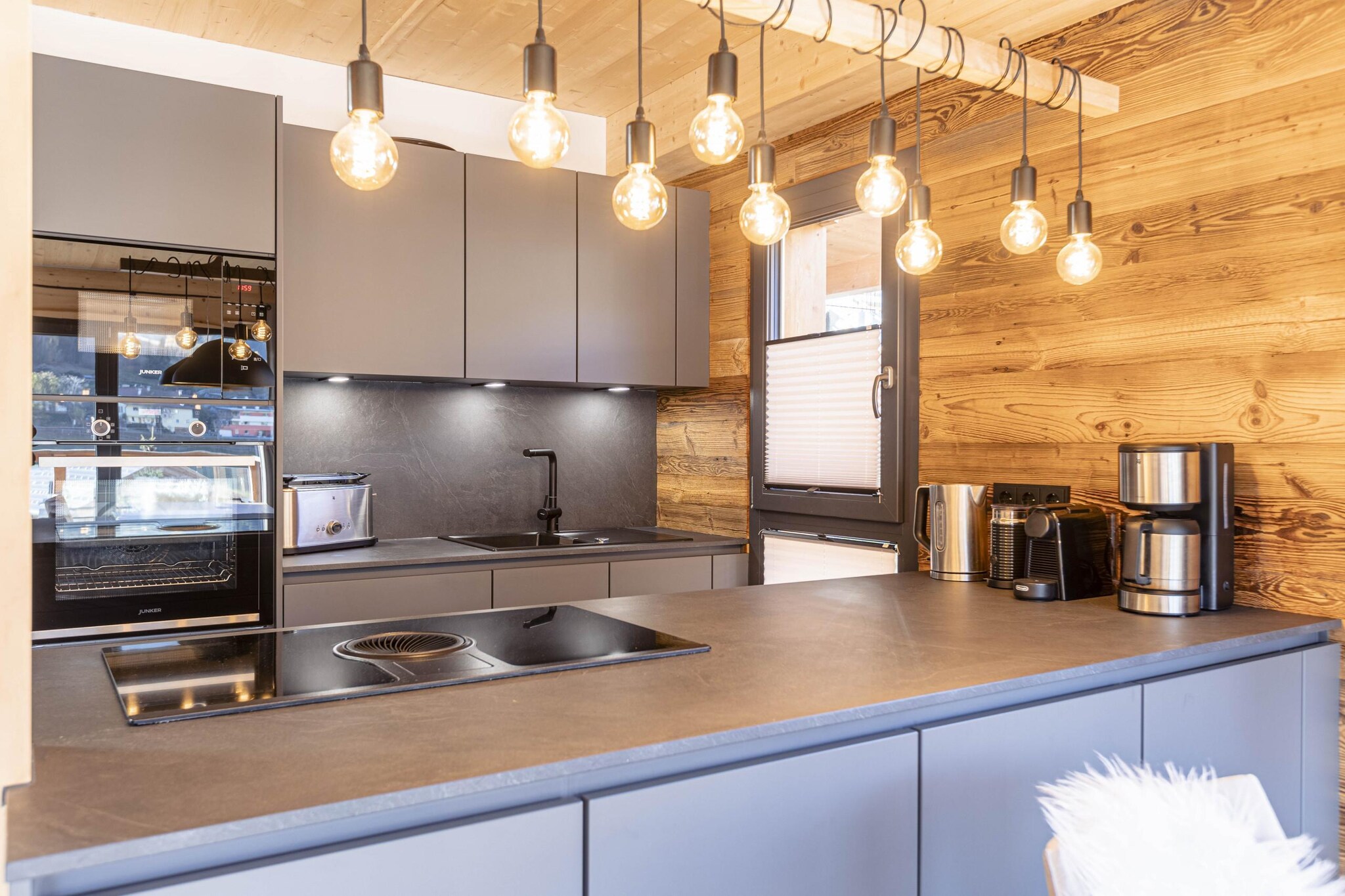 Chalet by the ski lift with balcony and sauna