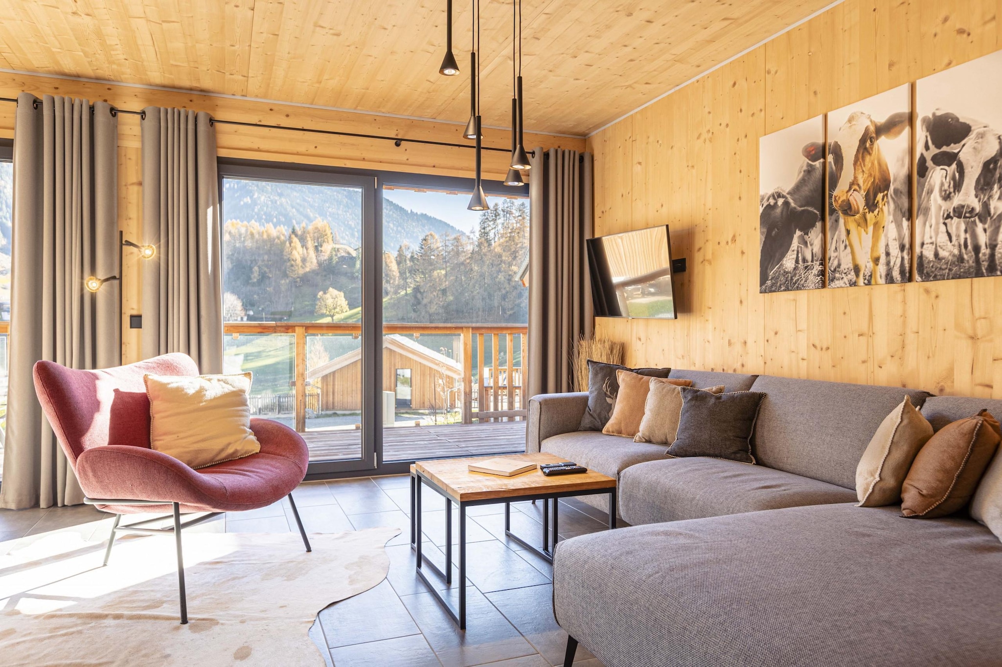 Chalet by the ski lift with balcony and sauna