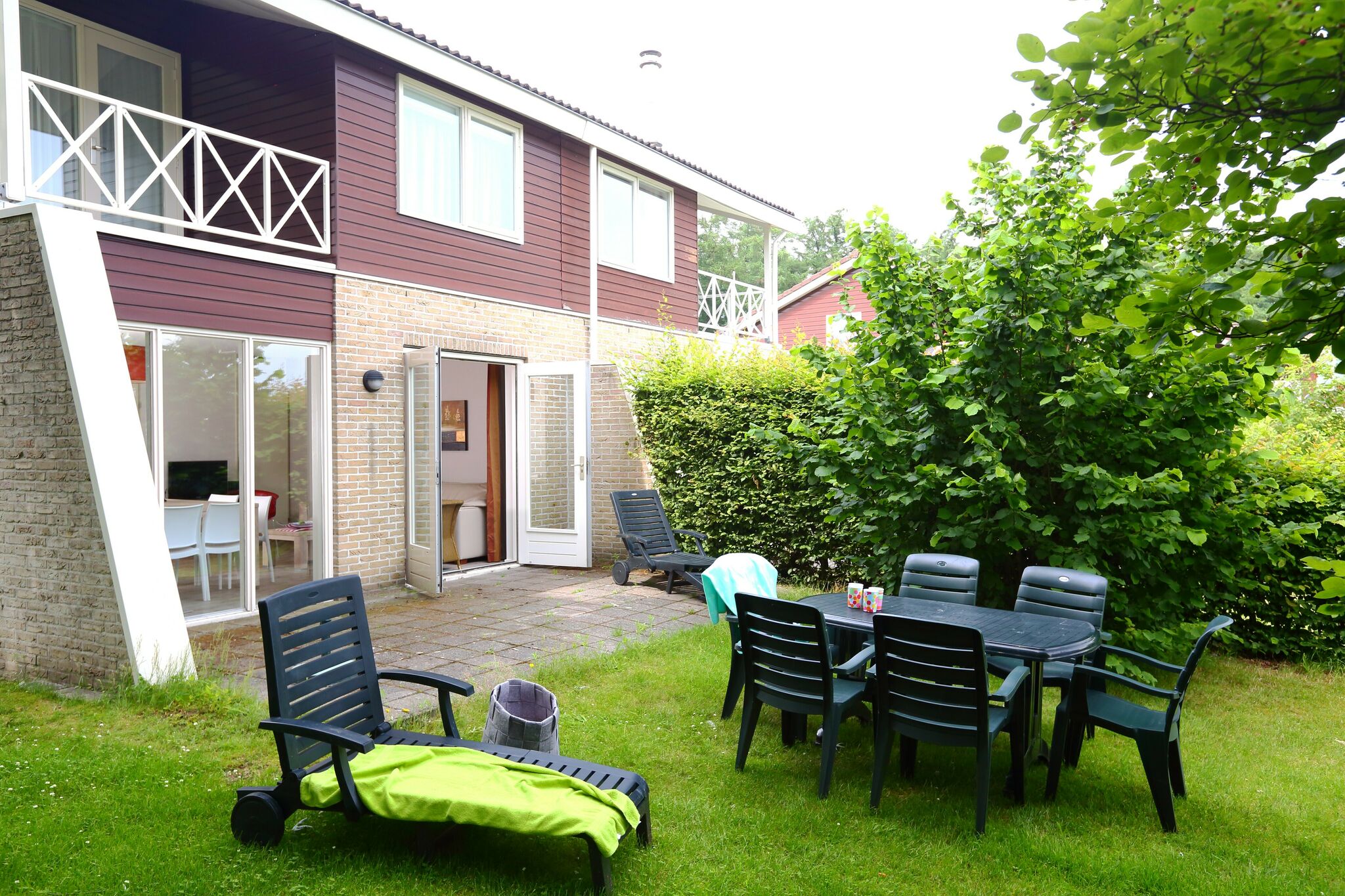 Tidy holiday home with WiFi, located near the Emslandermeer