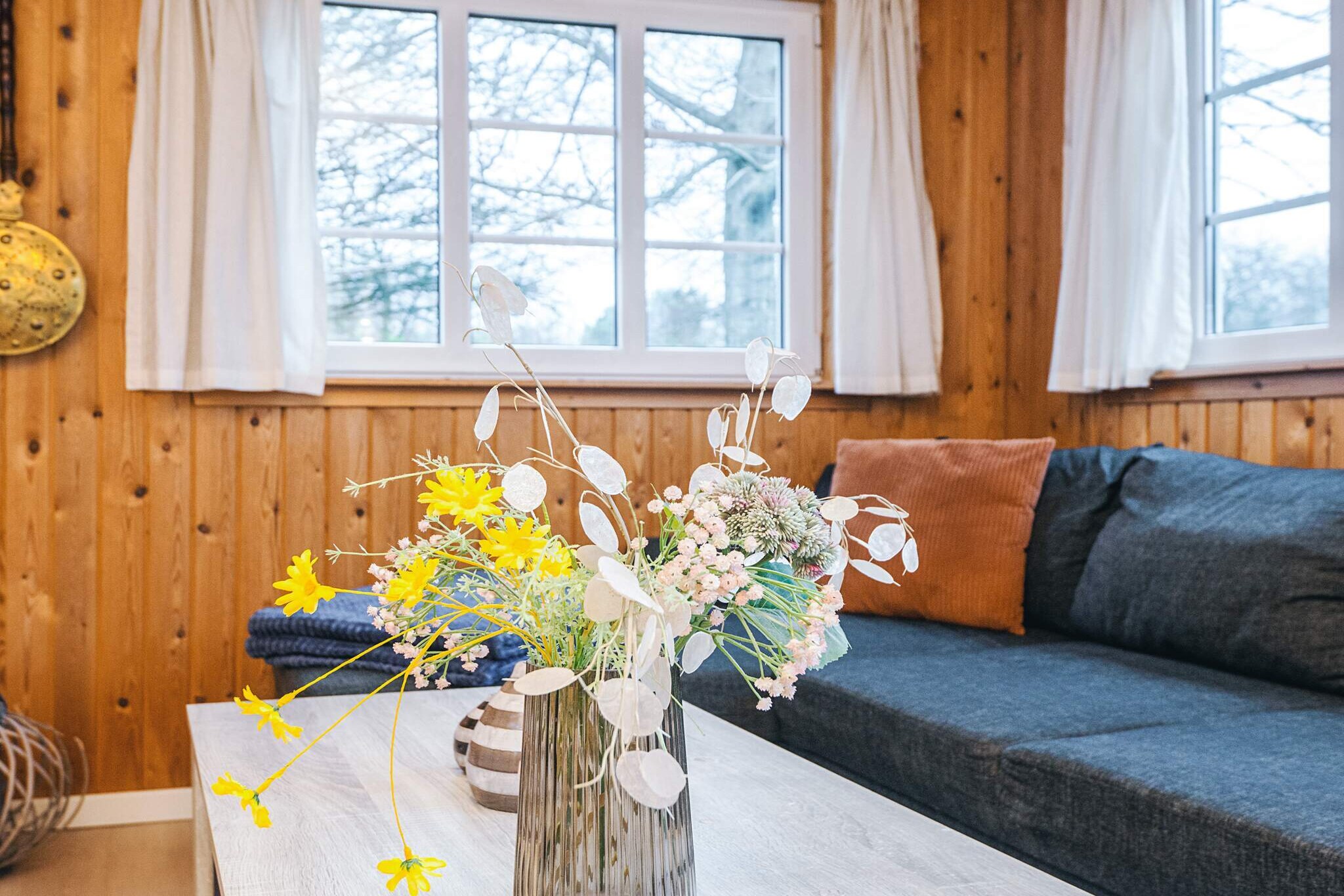 Rustieke Cottage nabij Kvie Lake-By Traum-Binnen