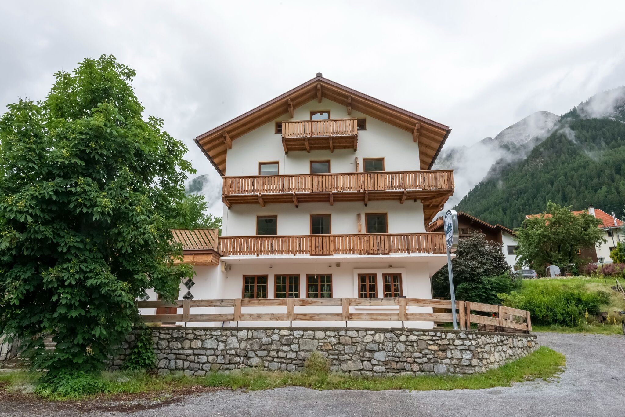 Ferienhaus nahe St. Anton am Arlberg mit Sauna