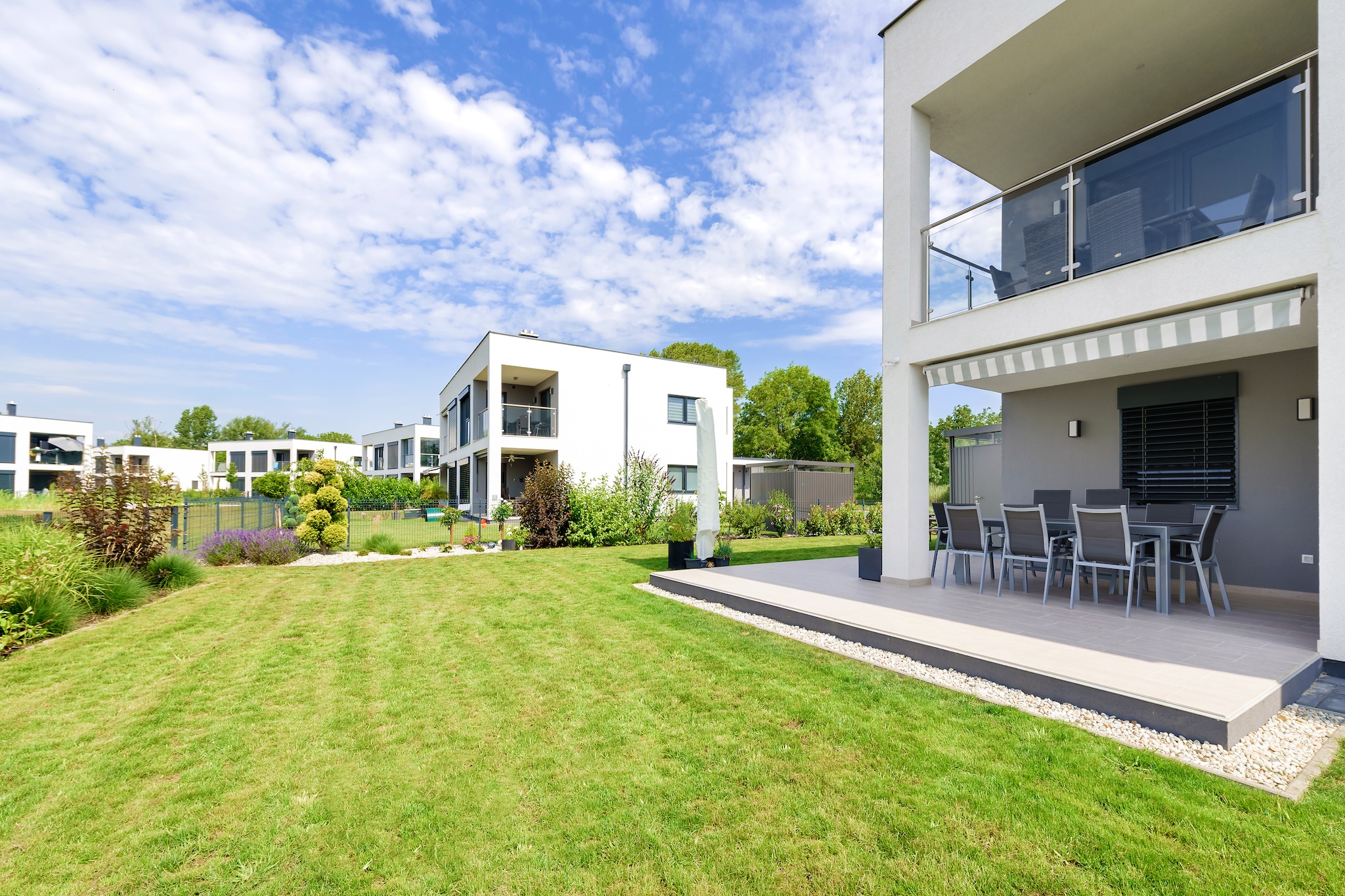 An optional utilities and service fee of EUR 60,00 will be charged before your arrival. Details are given below.<br> The apartment is located in Lutzmannsburg. It has 2 bedrooms which can accommodate 6 people. It is ideal for big families and groups to have a perfect vacation._x000D_
_x000D_
Golf course is 50 m away where golf enthusiasts can play golf. You can enjoy appetizing meals at the nearby restaurants which are at a walkable distance of 150 m away from the apartment._x000D_
_x000D_
For the safety of your vehicle, the apartment has parking facility. You don't have to worry about the parking arrangement. It has a balcony where you can enjoy serene views and admire the natural beauty. You can take a refreshing dip in the swimming pool. It has air conditioning facility so that you can beat the heat. It has a well-equipped open kitchen where you can cook palatable meals. <br><b> Optional Utilities & Service Package </b><br><b> An optional utilities and service package of EUR 60,00 </b> can be selected prior to your arrival. You will receive a separate communication with the payment link should you wish to include it.<br>This package ensures a seamless stay and conveniently covers services such as final cleaning, utility consumption, service support, and protection against minor damages or incidental costs during your stay.<br>Guests who prefer may manage these services independently, provided the property is returned in good order at check-out.