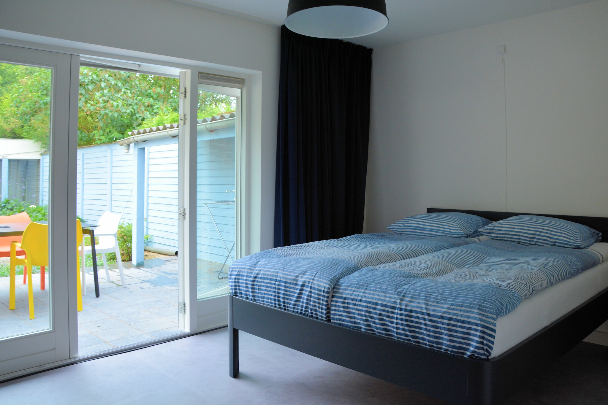 Escape to the peaceful charm of South Holland at this inviting bungalow in Noordwijkerhout. Nestled within a serene park setting and just 2 km from the North Sea beach, this cozy retreat is perfect for couples or small families seeking relaxation and adventure in equal measure. Wake up to birdsong and step into a fenced private garden with a sunny terrace, perfect for morning coffee or evening barbecues under the parasol. The interior features a warm, comfortable living space with a fireplace, an open kitchen with a stylish bar counter, and dining area for intimate meals. After a day of exploring, unwind in the modern walk-in shower before settling into the tranquil ambiance of the home.

Enjoy scenic bike rides through the nearby dunes with rentals available right in the park. A recreational lake with a sun beach is just 300 meters away, ideal for summer picnics and leisurely afternoons. Tennis enthusiasts will find a court close by, while food lovers can dine lakeside or explore local culinary gems in Noordwijkerhout, such as Het Wapen van Noordwijkerhout or Como & Co near the Oosterduinsemeer.

Beyond the doorstep, youâ€™ll find easy access to cultural cities like Haarlem, Leiden, and The Hagueâ€”all within a short drive. Nature lovers will enjoy wandering the Waterleidingduinen, while families can explore Space Expo or visit the vibrant bulb fields in spring. Whether you're relaxing by the garden, enjoying local cuisine, or exploring the coast and countryside, this bungalow offers a delightful base for your Dutch getaway.

A utilities & service fee of EUR 80,00 will be required closer to your checkin date. You will receive a separate communication with the payment link. The utilities & service fee ensures a smooth stay and covers any additional services such as cleaning, service charges, consumption, damages or any additional charges incurred during the stay.