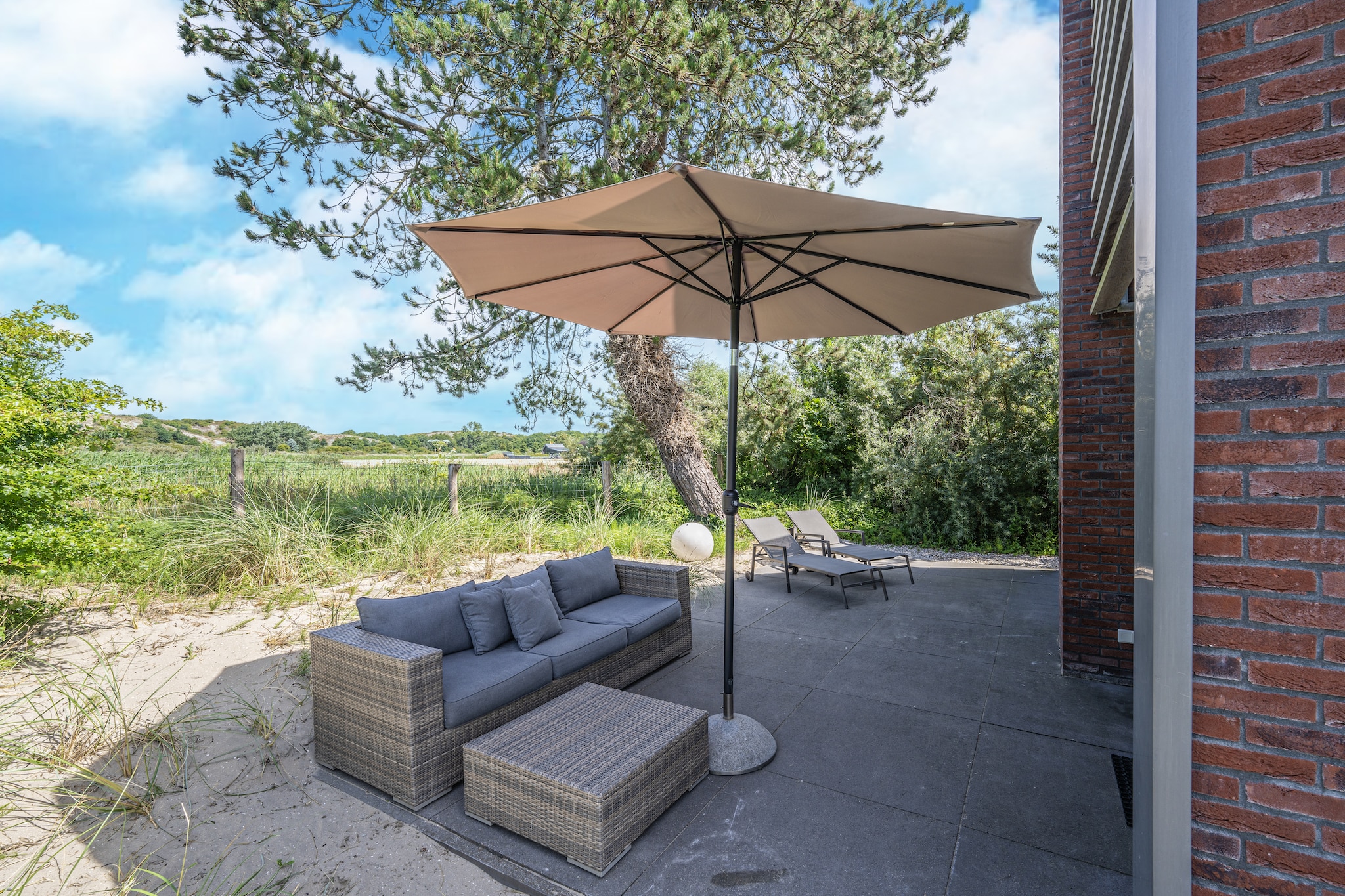 Duinvilla aan het Meer-Terrasbalkon