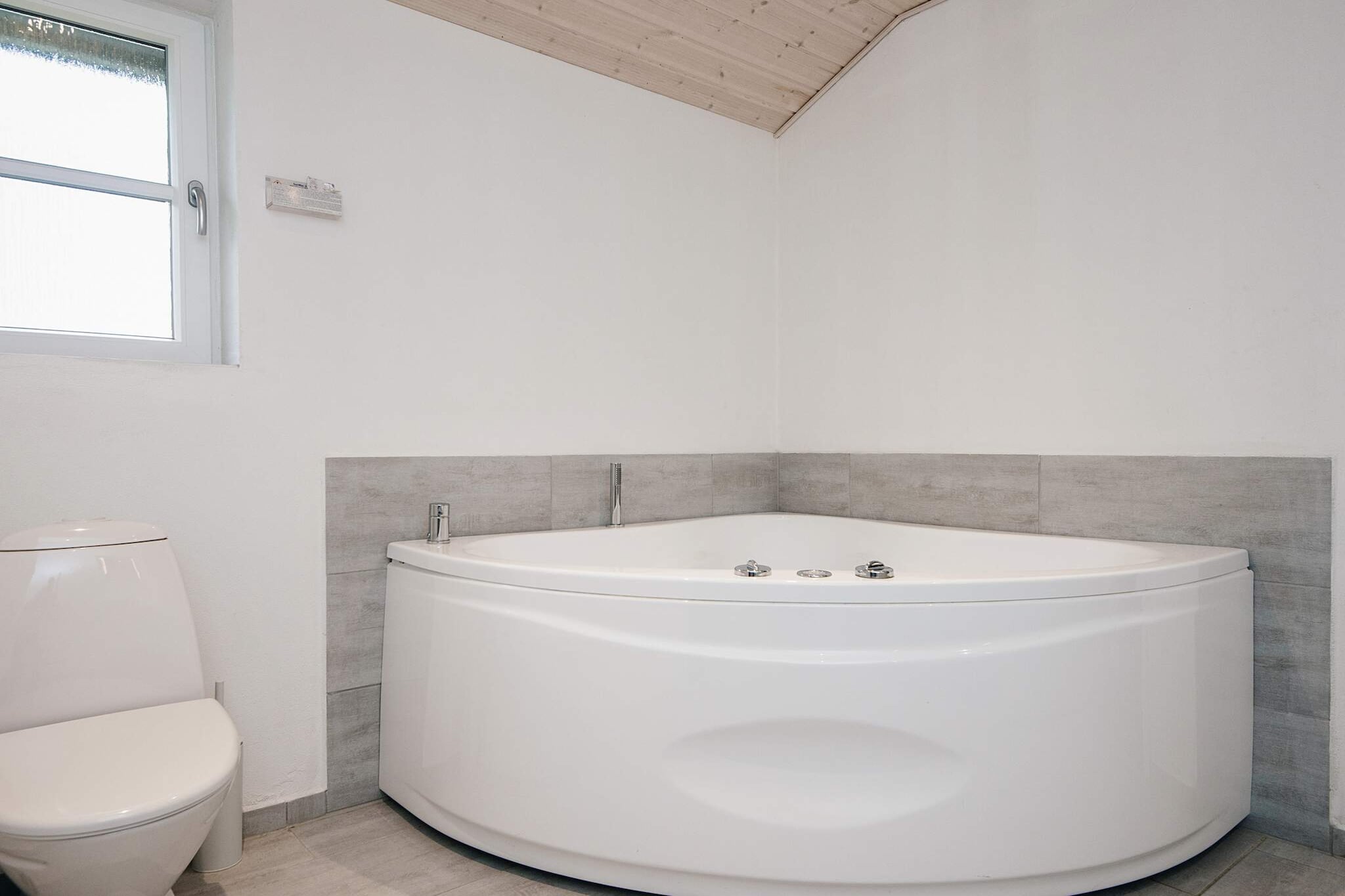 Maison de vacances pour 8 a Oksbøl - Spa