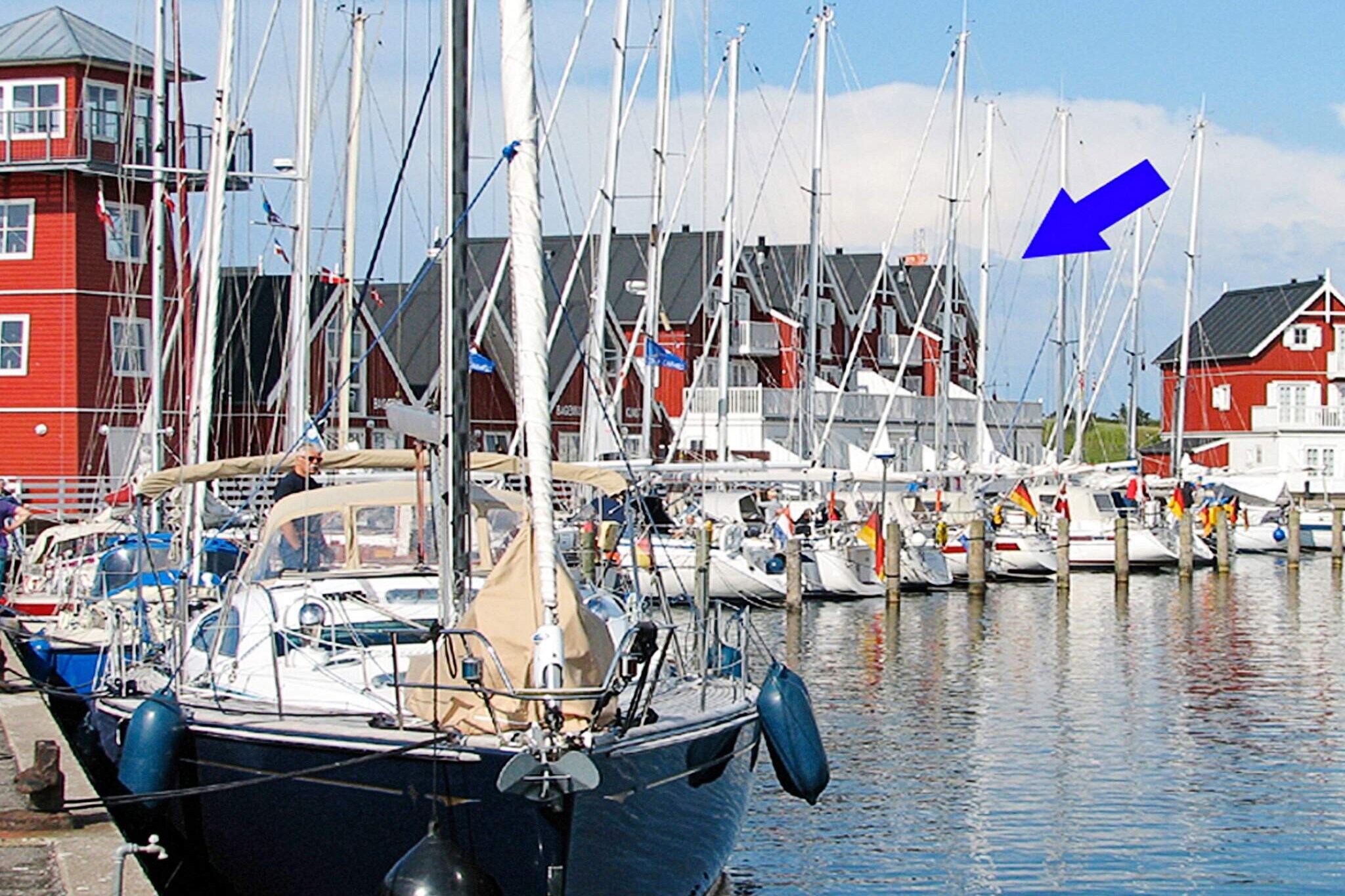 Exciting holiday apartment (final apartment) on the 1st floor, furnished on 2 levels, located directly on the harbor area in Bagenkop. This apartment has 2 terraces, one of which faces south with a view directly to the marina and the beach. The other has a view of the beach, the harbor entrance and the sunset. From the terrace, living and dining room you can enjoy the most beautiful sea views. The apartment is nice and modern furnished and has TV in both living rooms and in one bedroom. There are only approx. 5 meters to the sea and less than 100 m to the beach. There are a total of 166 liters in the freezer, of which 76 liters are for fish and placed in a separate freezer in a shed. There is a combined washer / dryer. In Bagenkop you can experience the maritime atmosphere by the harbor. Here are both fishing port, marina, small playground and boat rental. In Sydlangeland there are i.a. wild horses, the Cold War Museum Langelandsfortet, view high, bird sanctuary, beautiful nature, cliffs, 18-hole golf course (9.5 km) and not least good fishing opportunities.

A refundable deposit might be charged closer to your check-in date. This deposit covers utilities consumed during your stay and any additional services that may be taken. The final amount will be adjusted based on actual meter readings, actual usage of extra services, and any remaining balance will be refunded within 21 days after checkout.