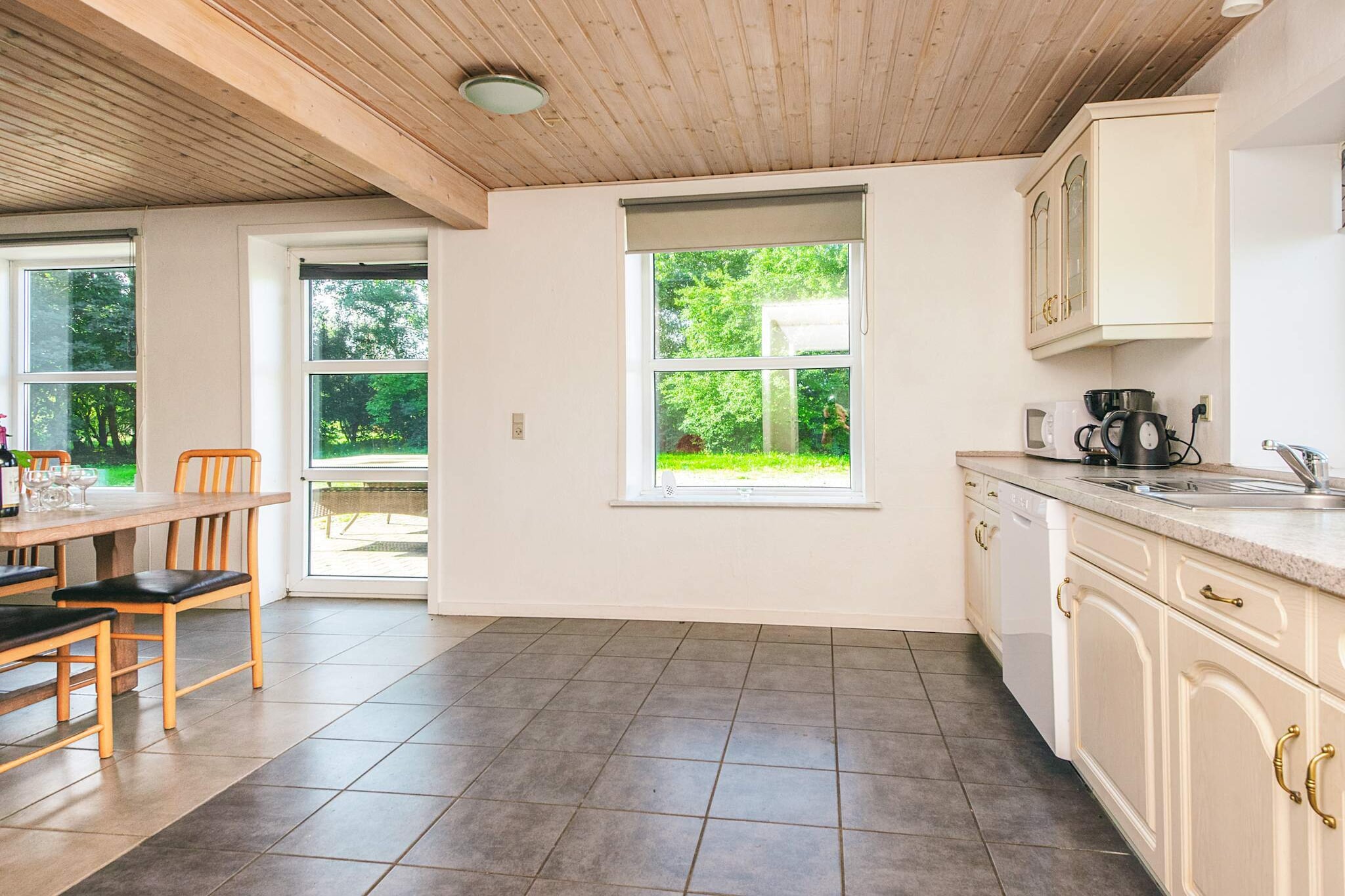 12 person holiday home in Bredebro-By Traum-Indoor