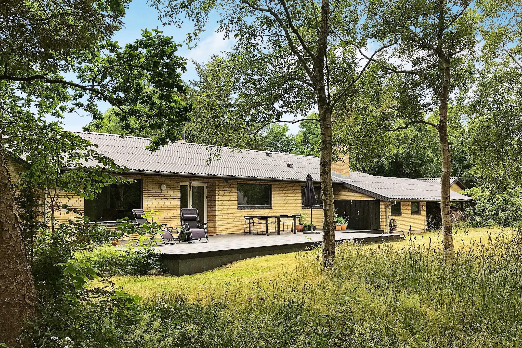 Ontspanning met biljart en jacuzzi - Buitenlucht