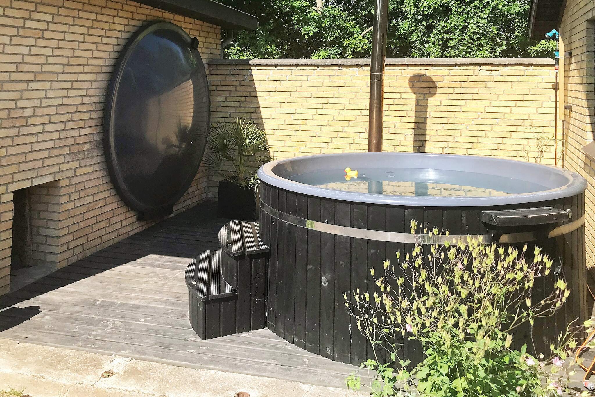 Ontspanning met biljart en jacuzzi - Niet-getagd