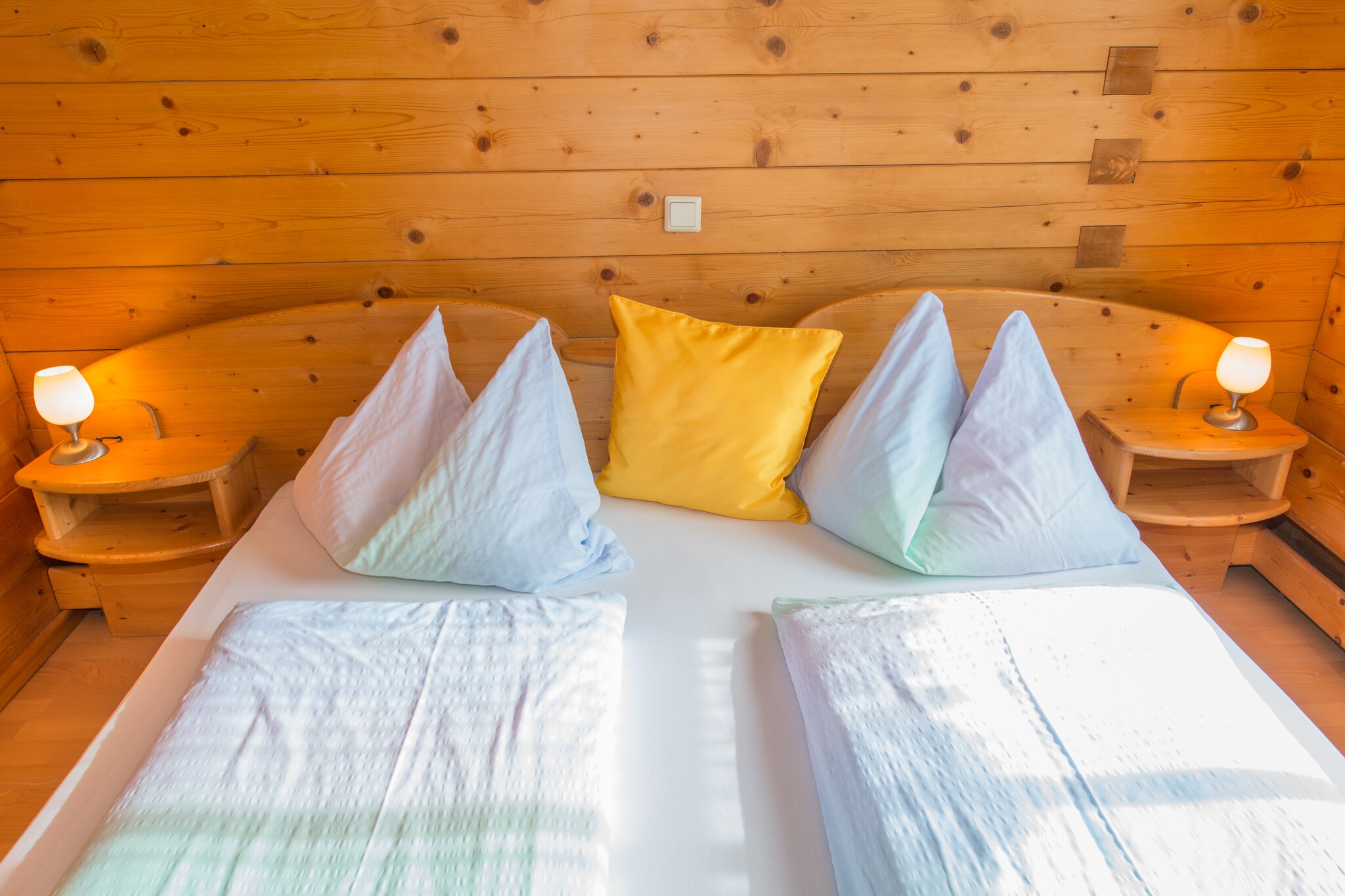 Appartment Holzblockhaus-Slaapkamer