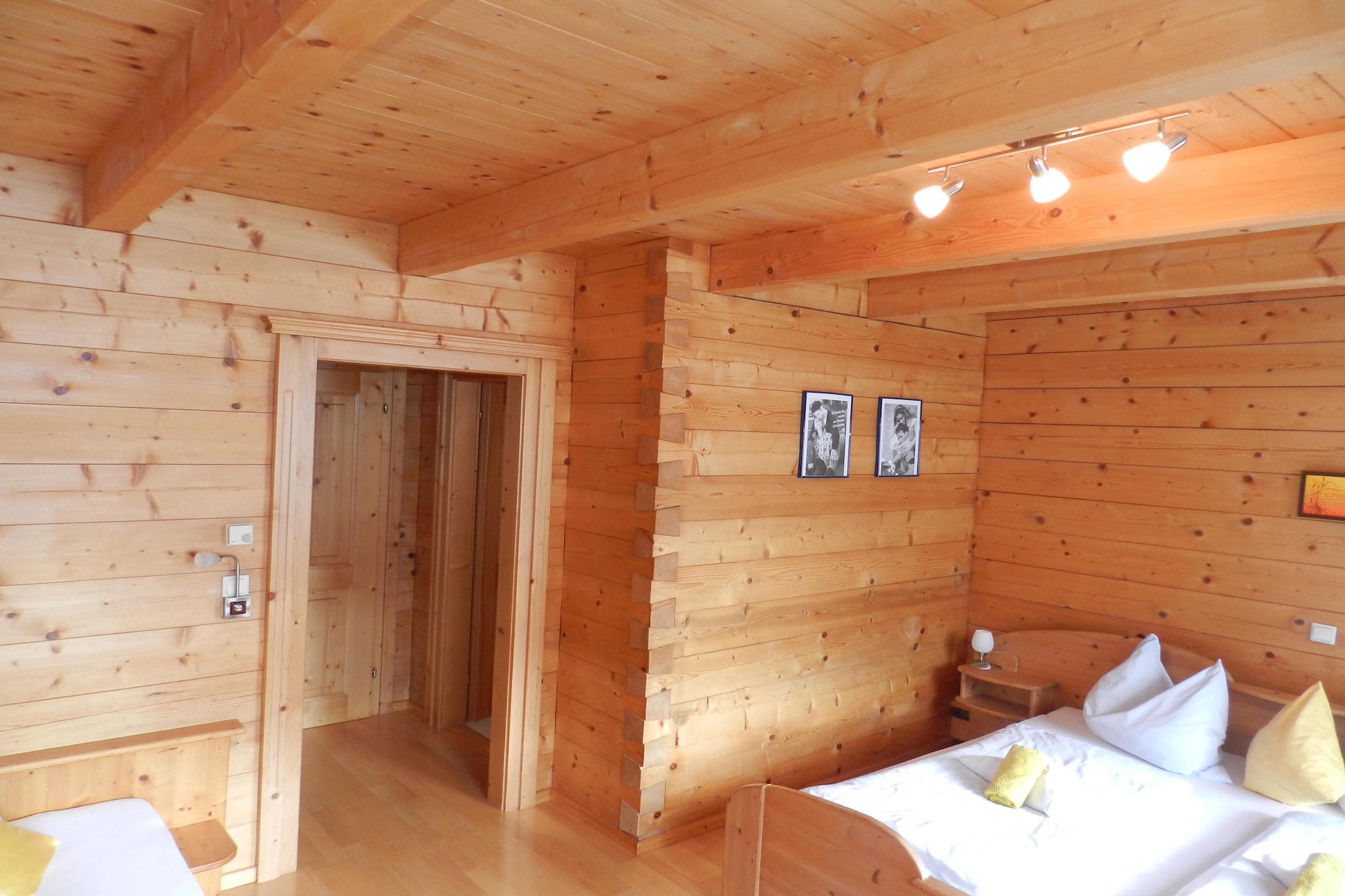 Appartment Holzblockhaus - Slaapkamer