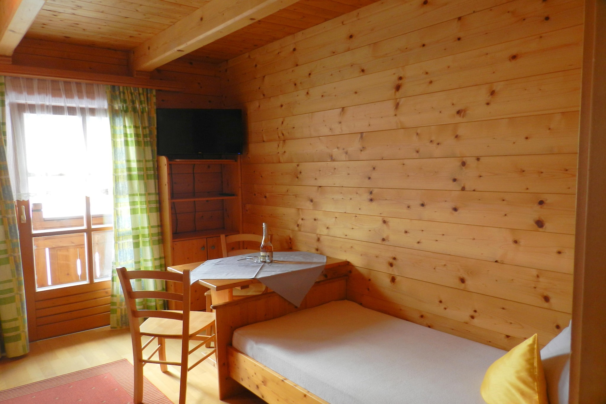 Appartment Holzblockhaus - Slaapkamer