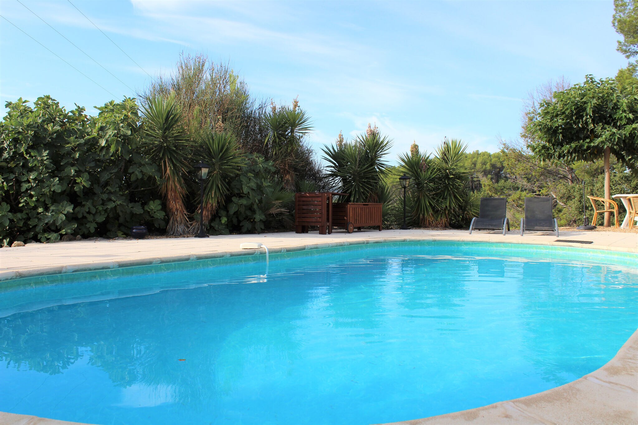 Haus mit Pool und Panoramablick in Saint-Antonin-du-Var