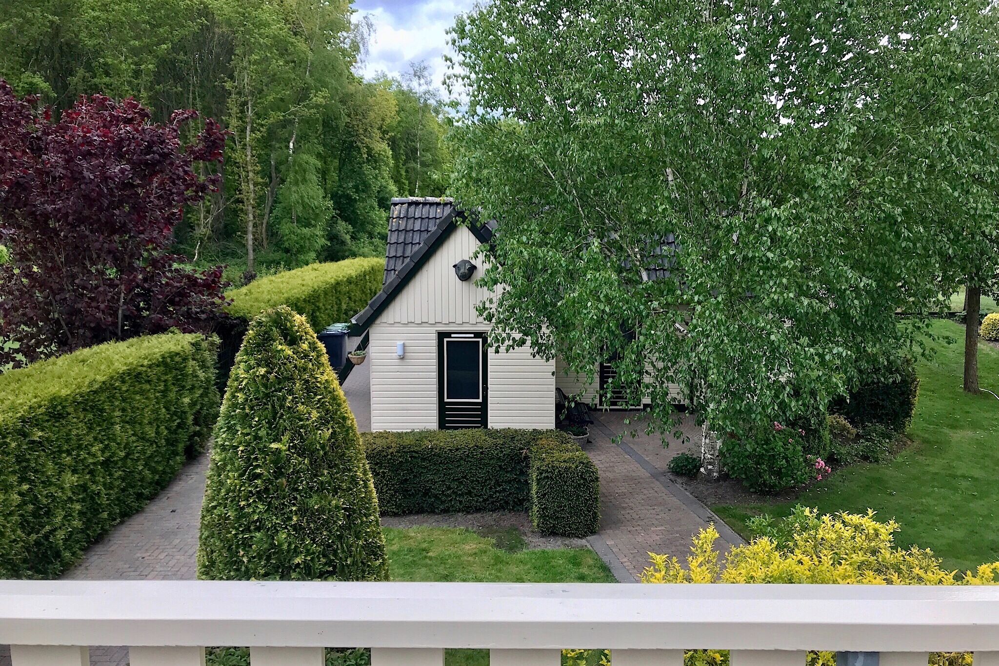 Cosy Holiday Home in Noordwolde with Garden