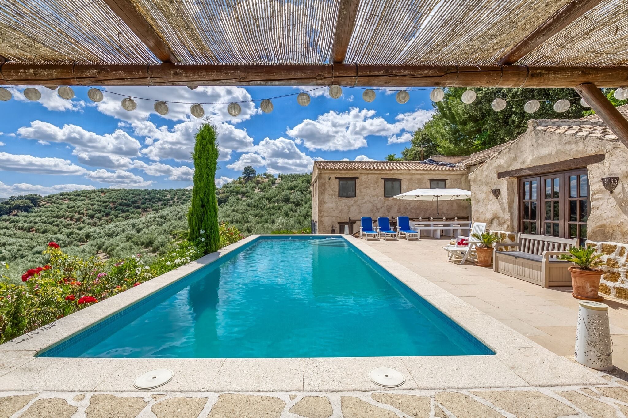 Attraktive Villa in Montefrio mit privatem Pool