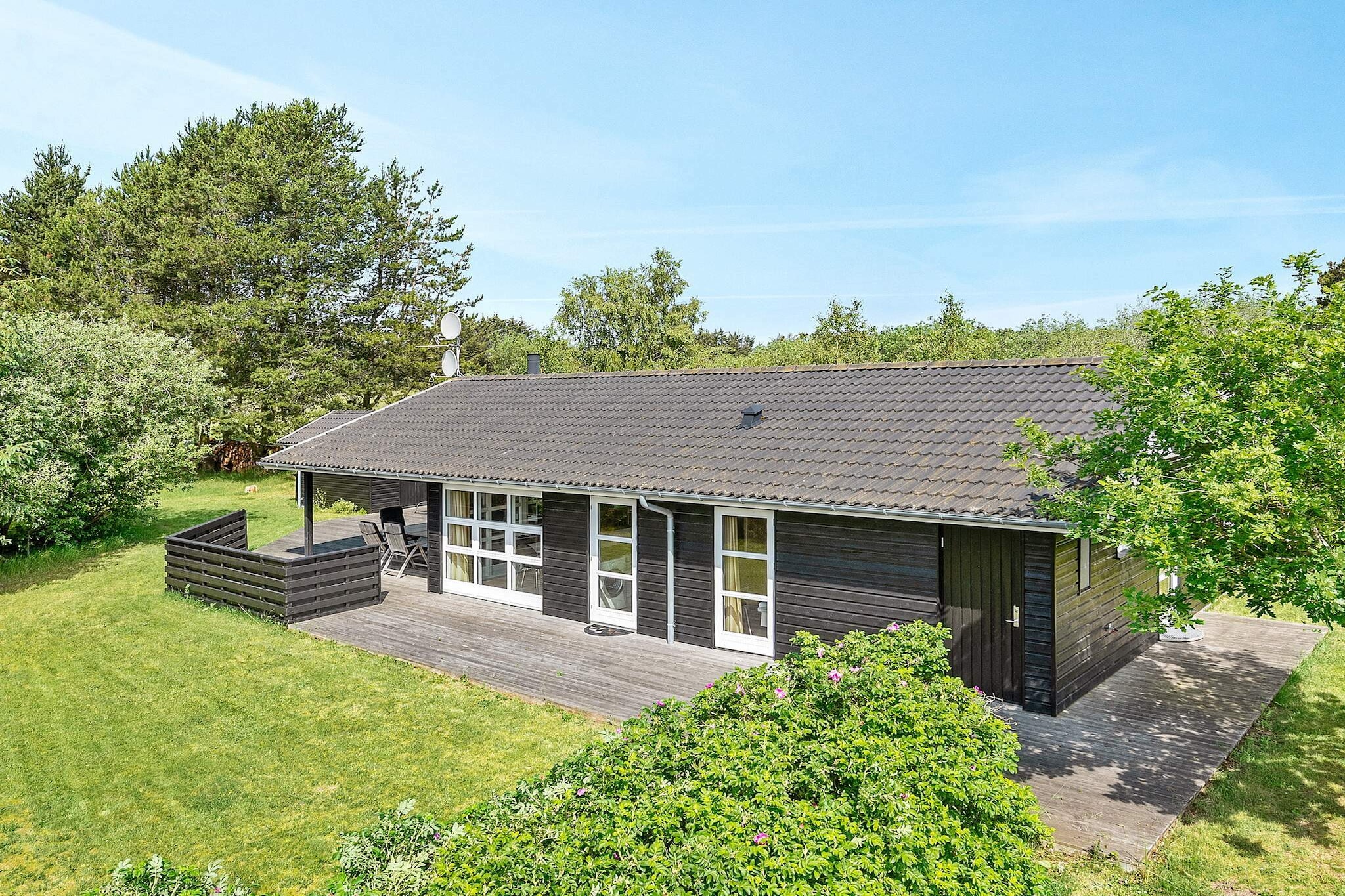 8 person holiday home in Ålbæk