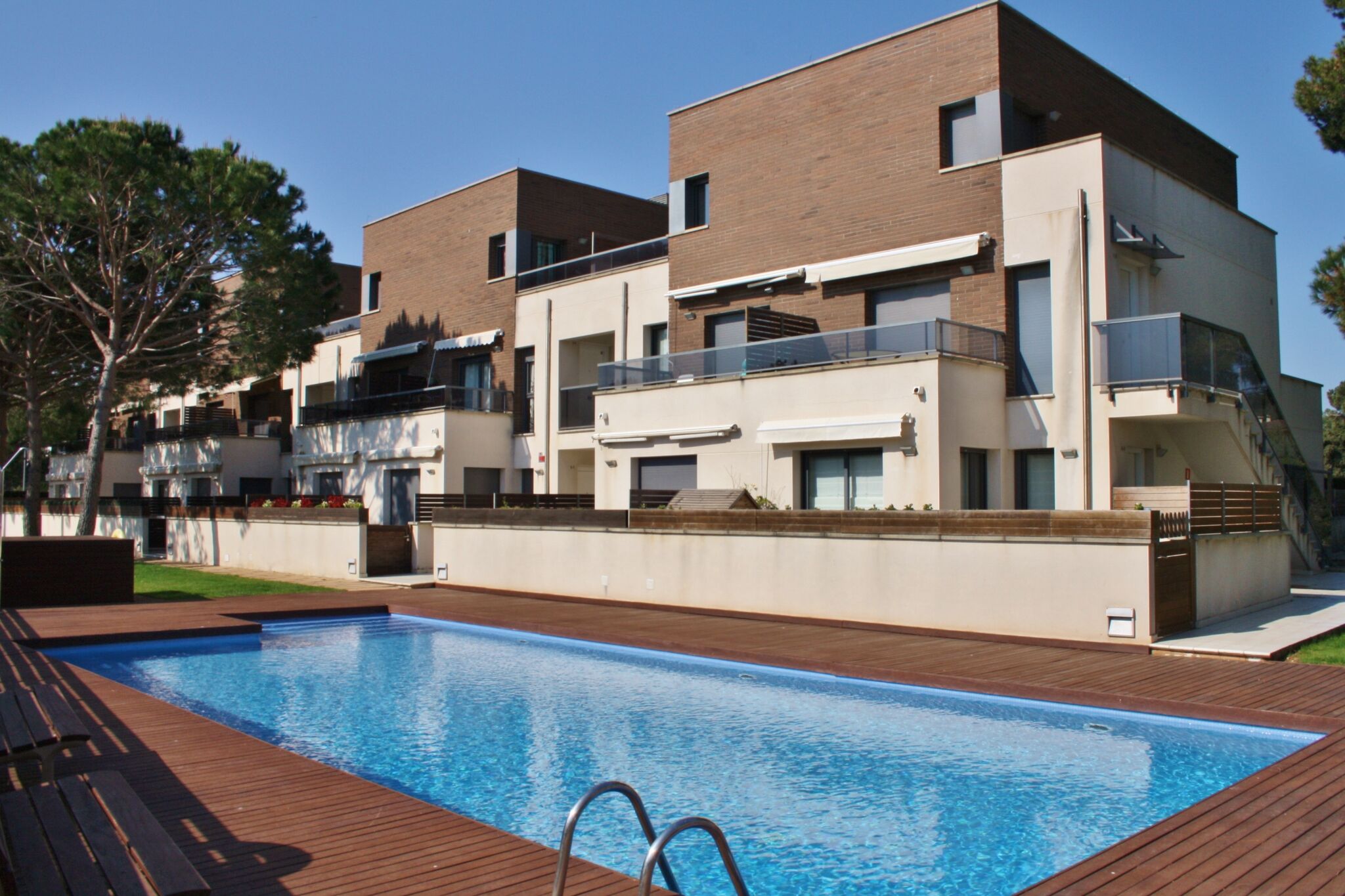 Contemporary Apartment in S'Agaro with Swimming Pool