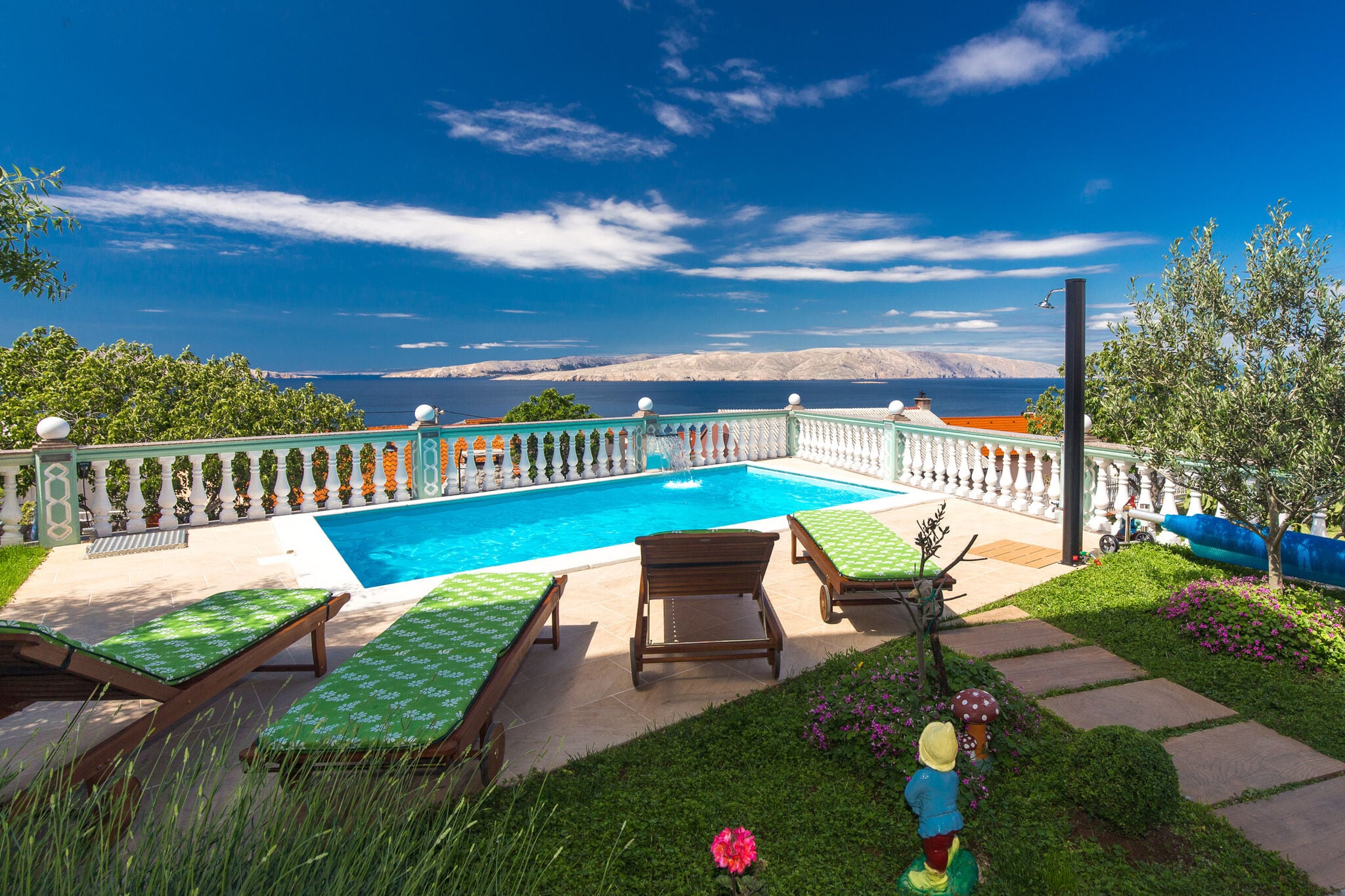 Superb Apartment in Senj Lika - Karlovac with Private Pool