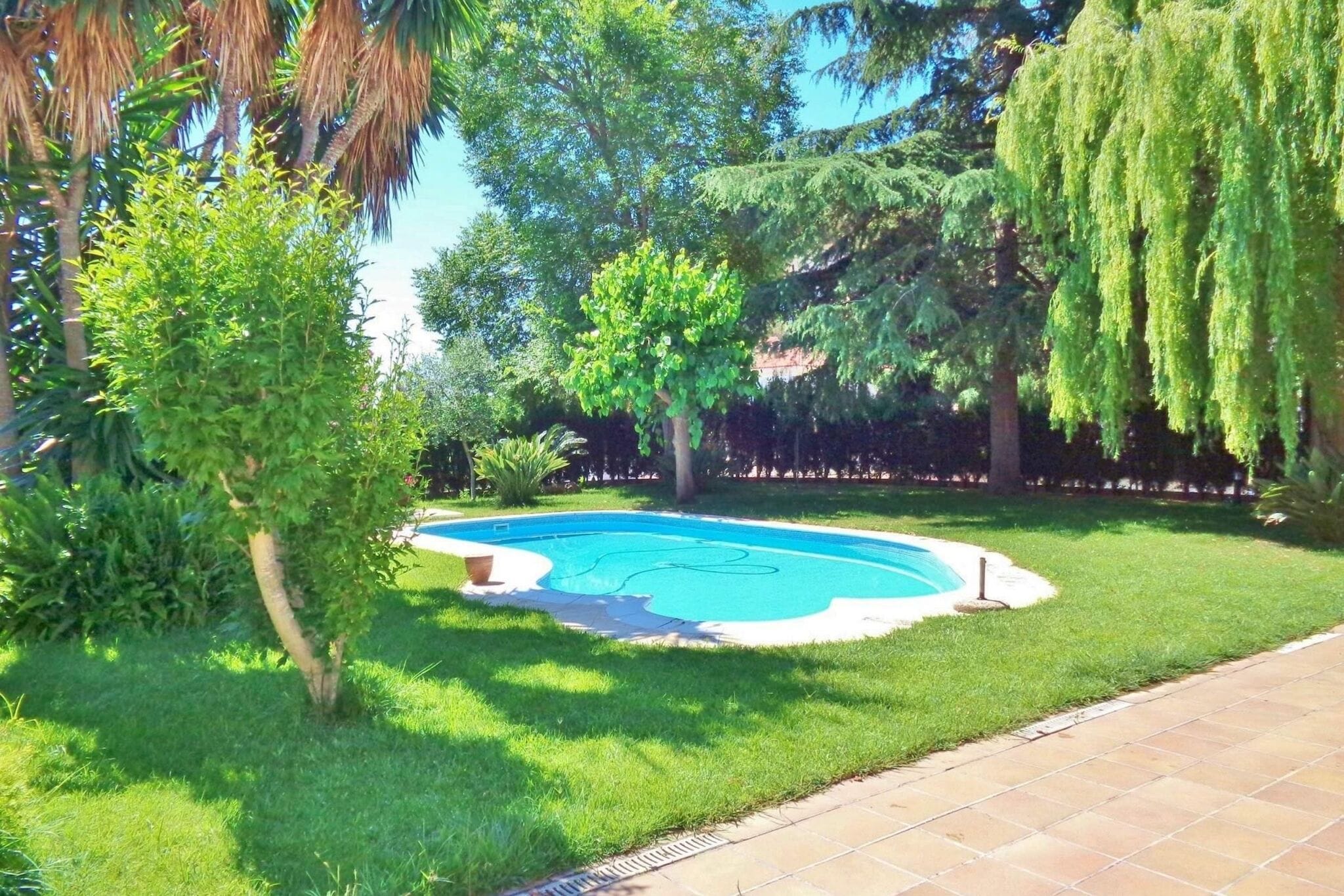 Authentic holiday villa in Sant Pol de Mar, just 250 meters from the beach