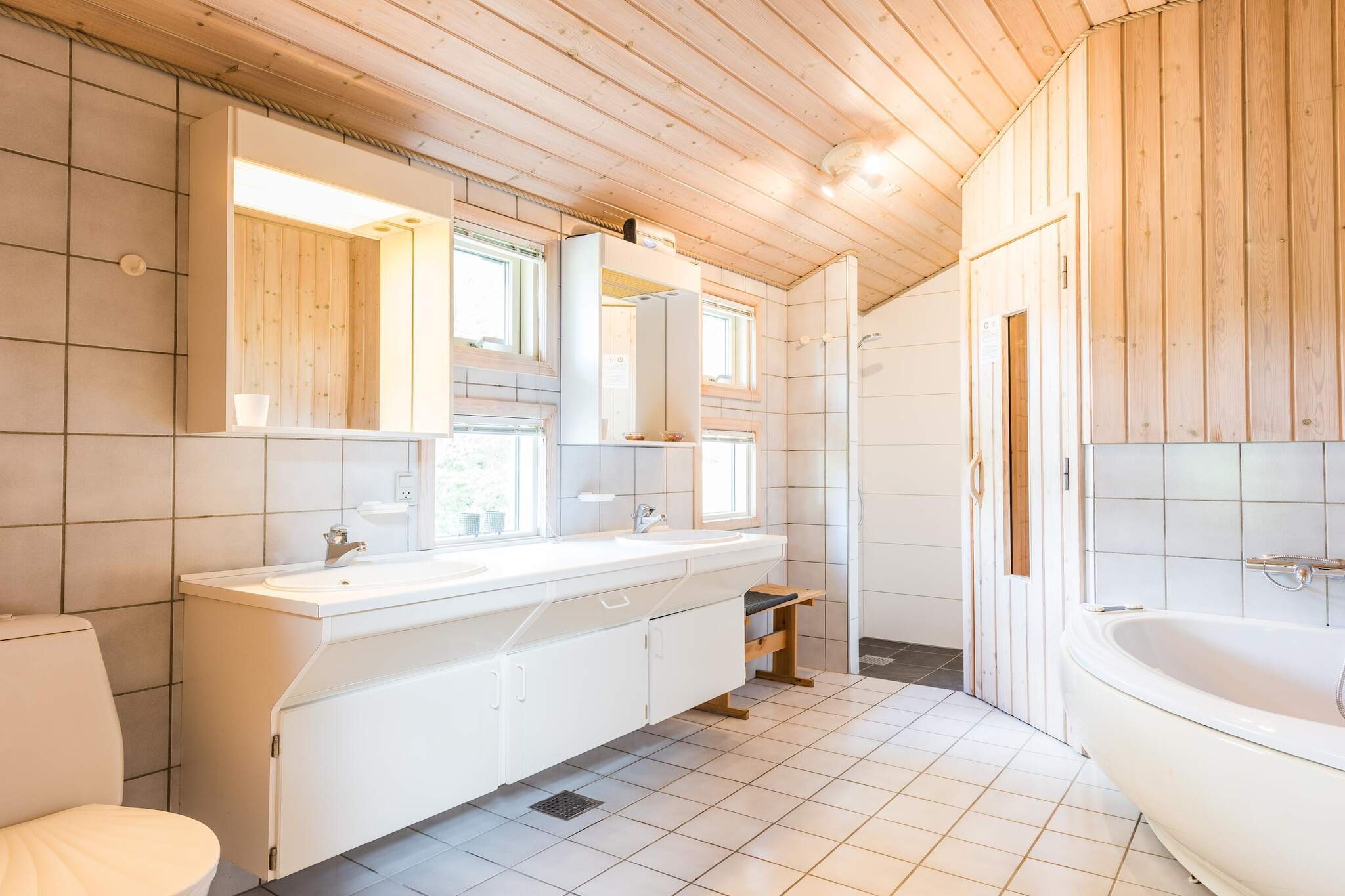 Serene Retreat in Henne By-By Traum - Indoor