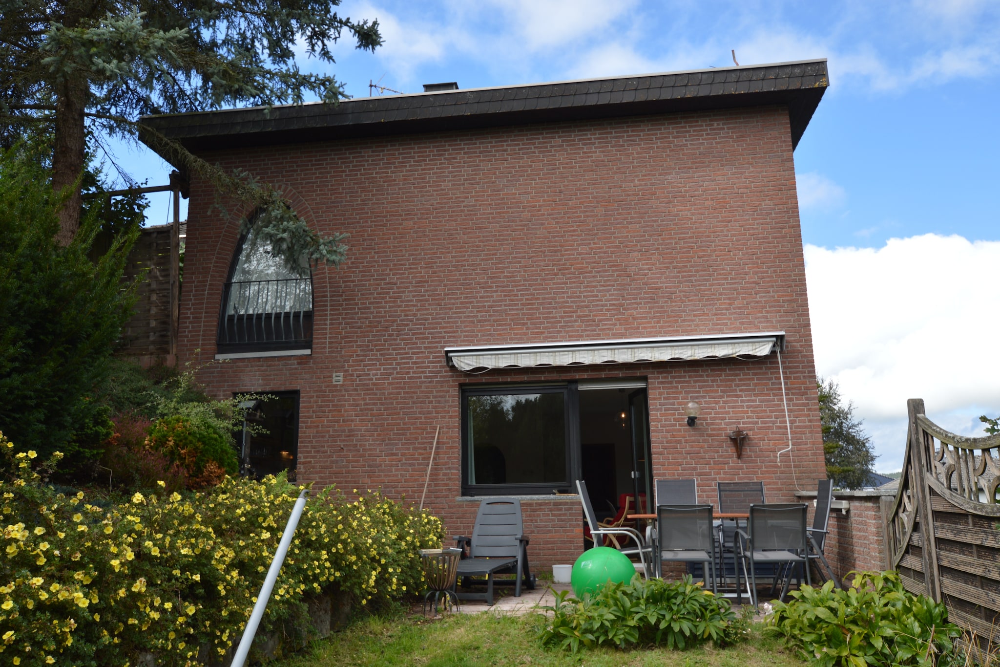 Modernes Ferienhaus in der Eifel mit Sauna