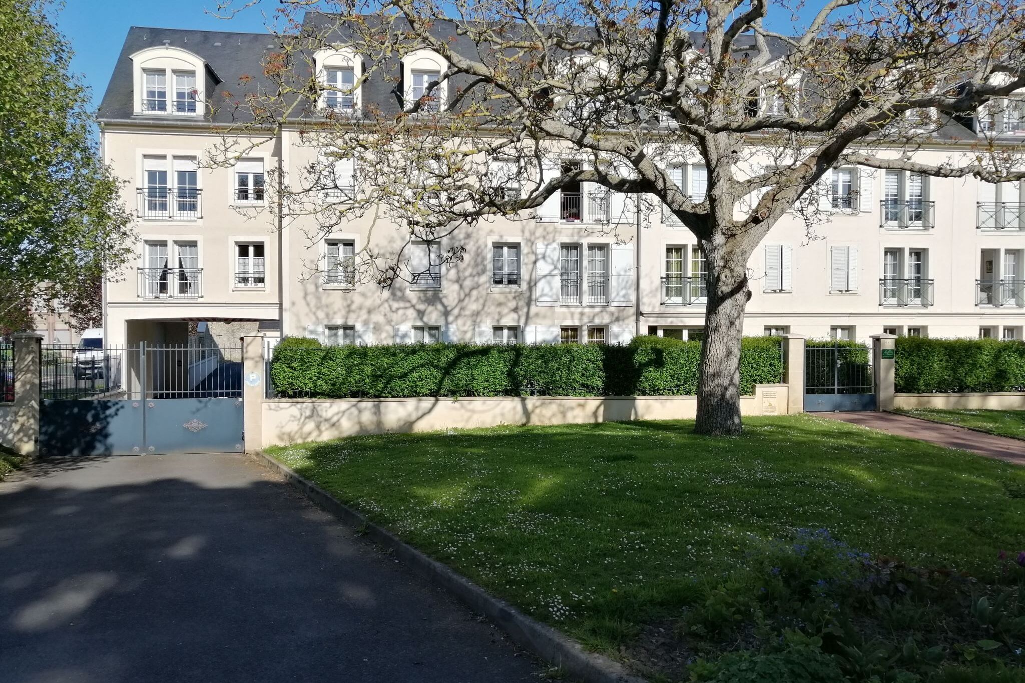 Modern appartement in Bayeux met parkeergelegenheid
