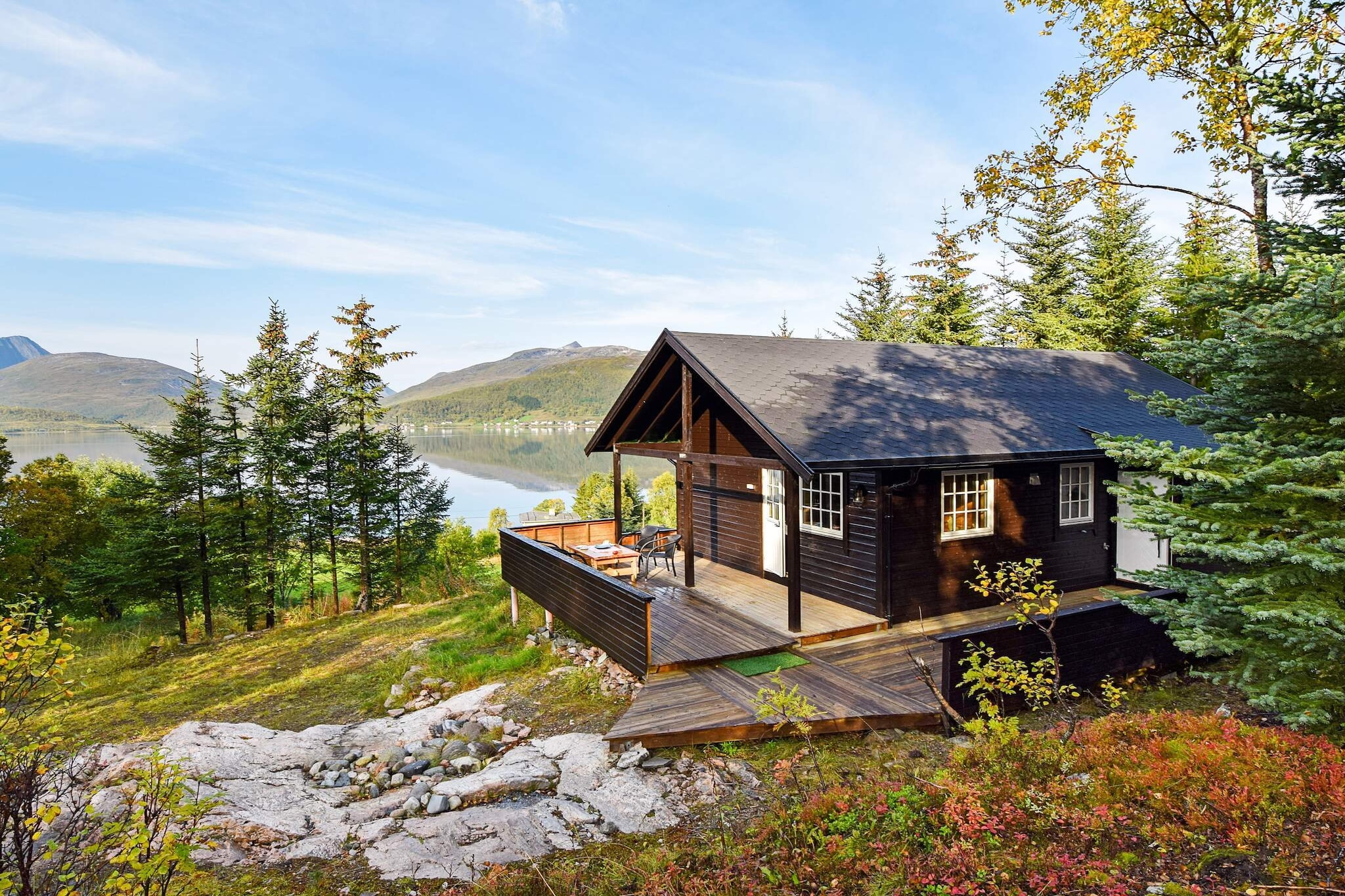 4 person holiday home in Botnhamn