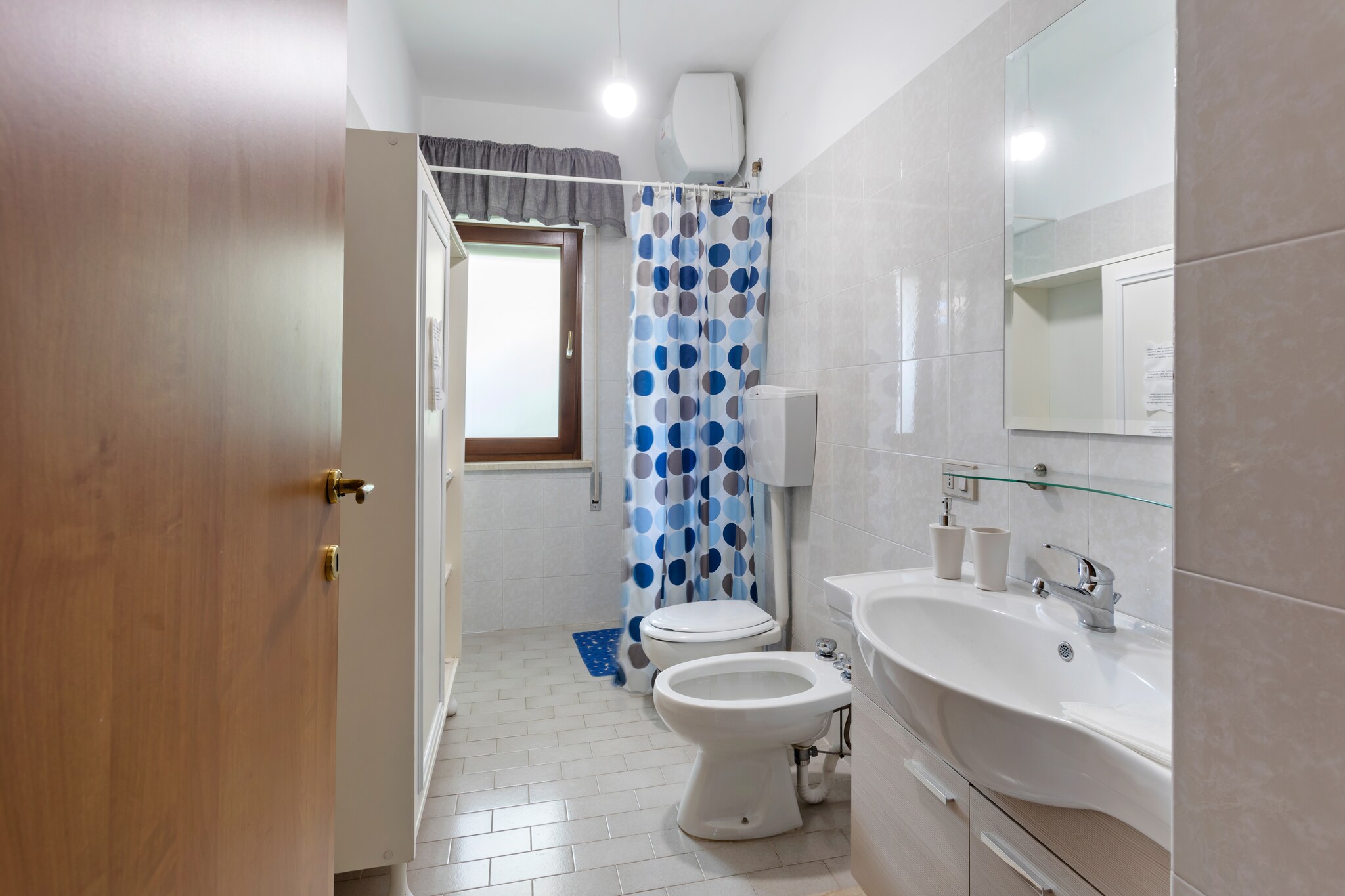 Bath Room
