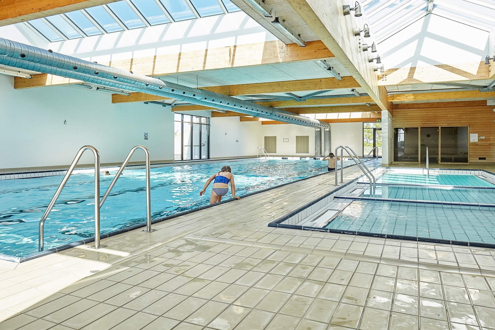 4 room,2+3 floor-Zwembad