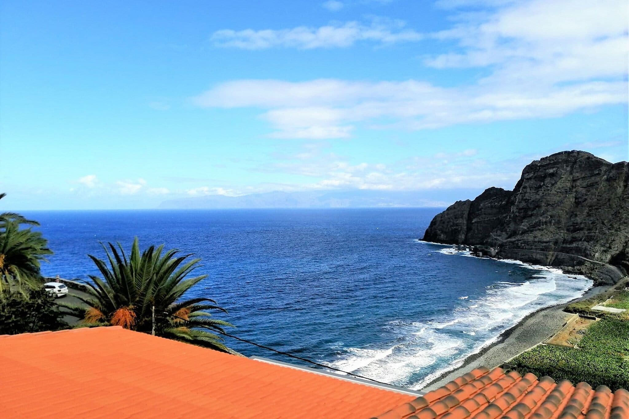 Typisch vakantiehuis in Hermigua, La Gomera met zeezicht