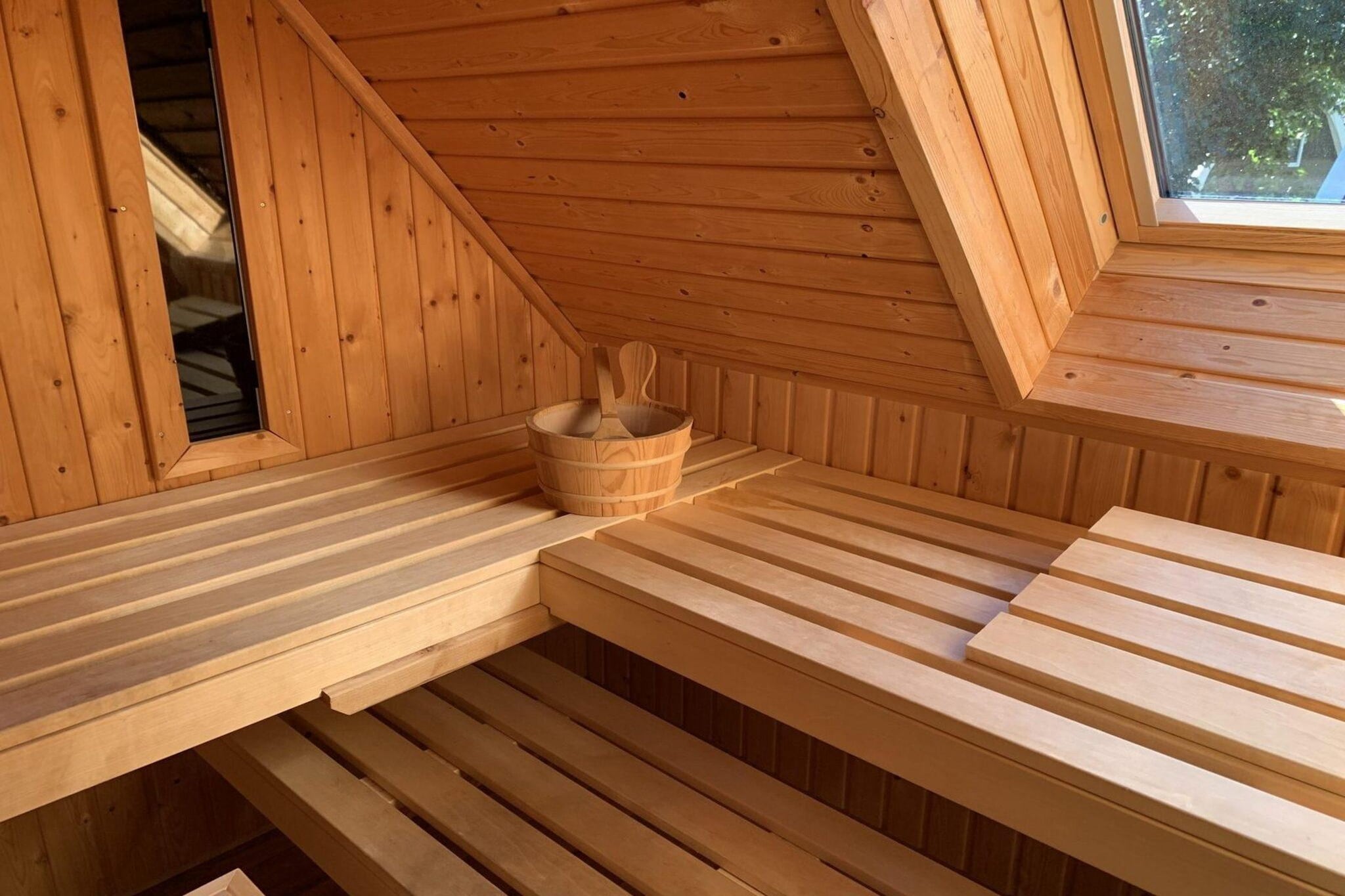 Koningshoeve Wellness 4 people - Sauna
