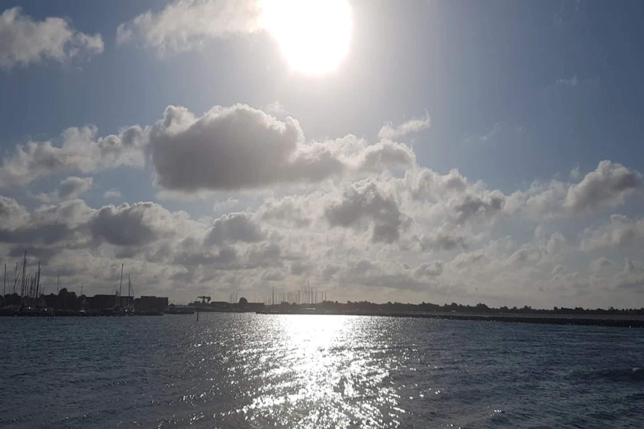 3 rooms app.,2stories,bay view,PLUS-Water view