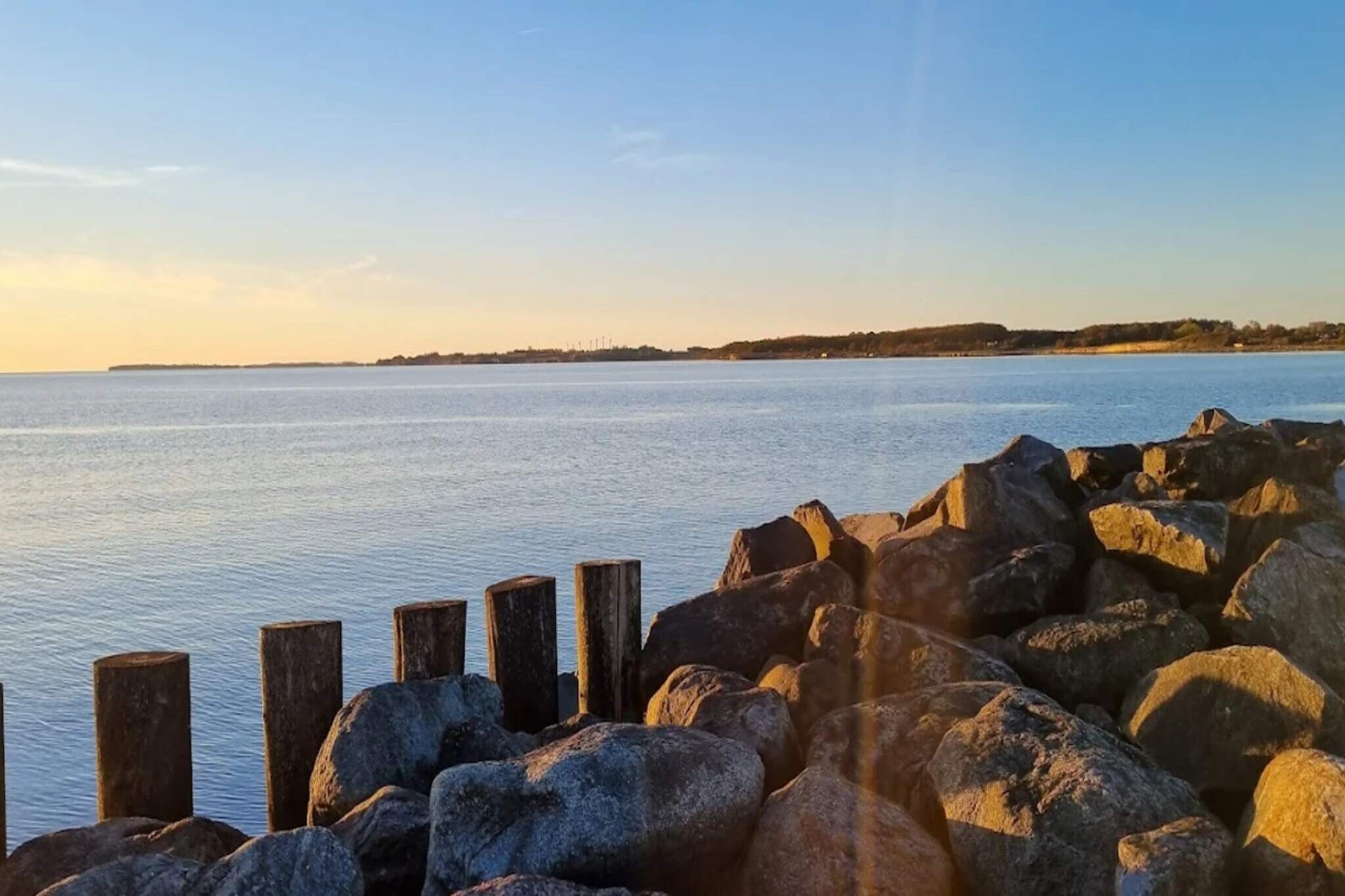 3 rooms app.,2stories,bay view,PLUS-Water view