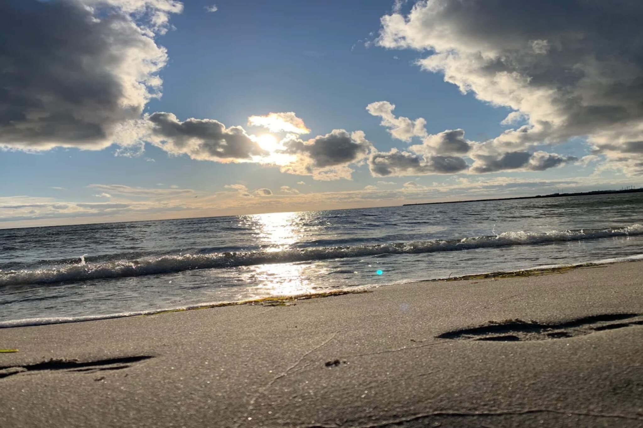 3 rooms app.,2stories,bay view,PLUS-Water view