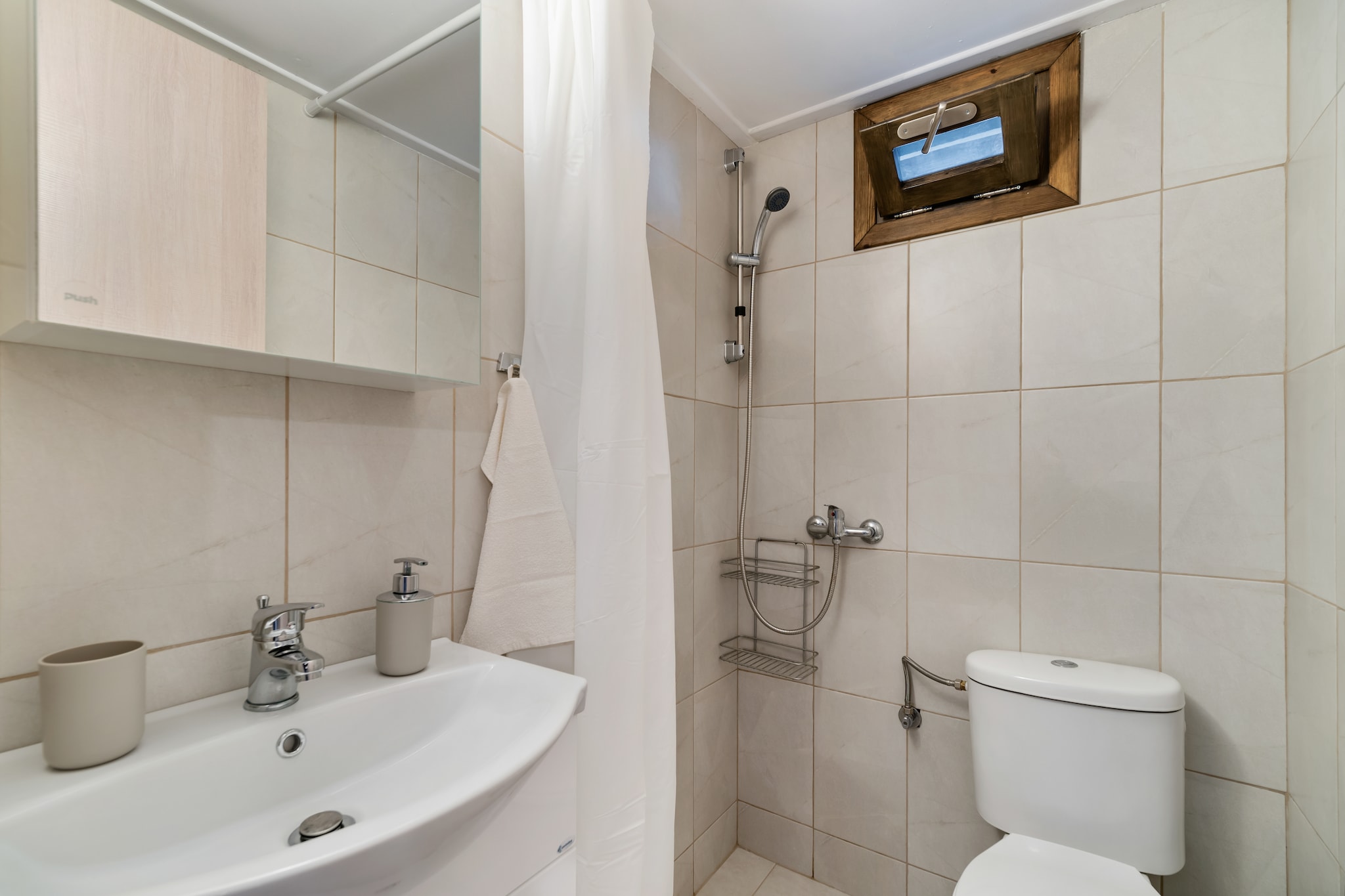 Apartment Agios Nikolaos-Badkamer