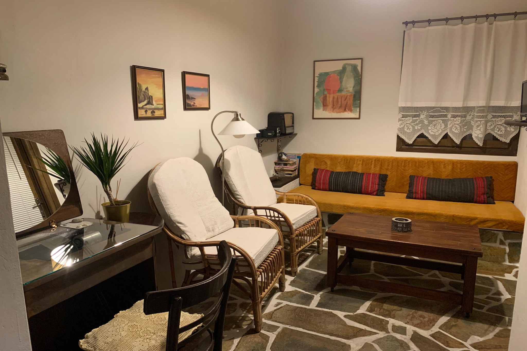 Apartment Agios Nikolaos-Woonkamer