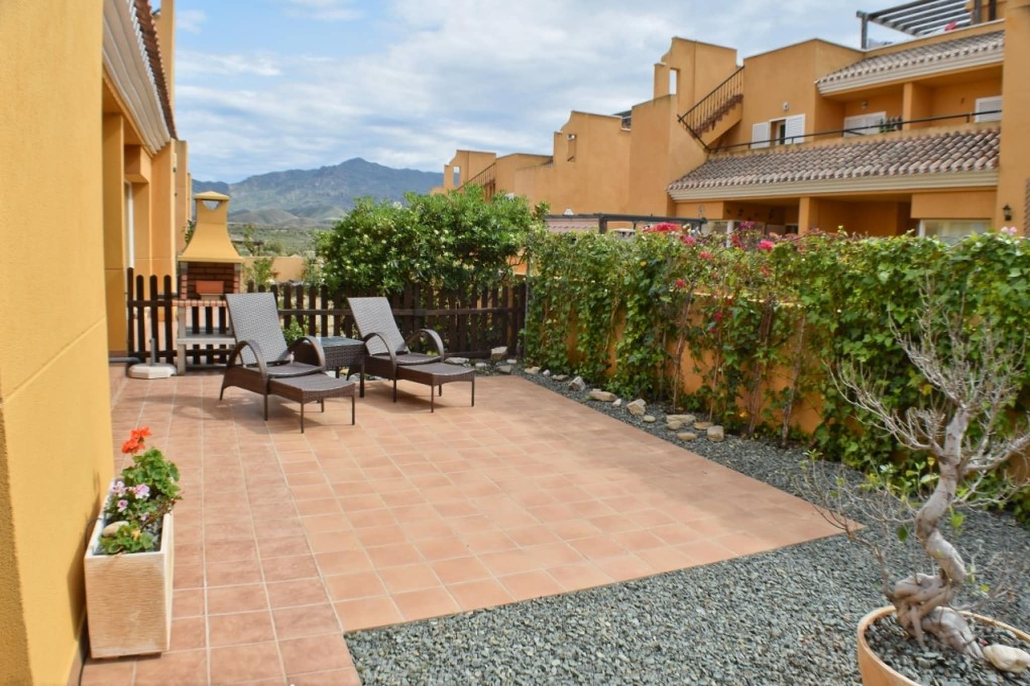 Casa Los Gallardos-Gärten Sommer