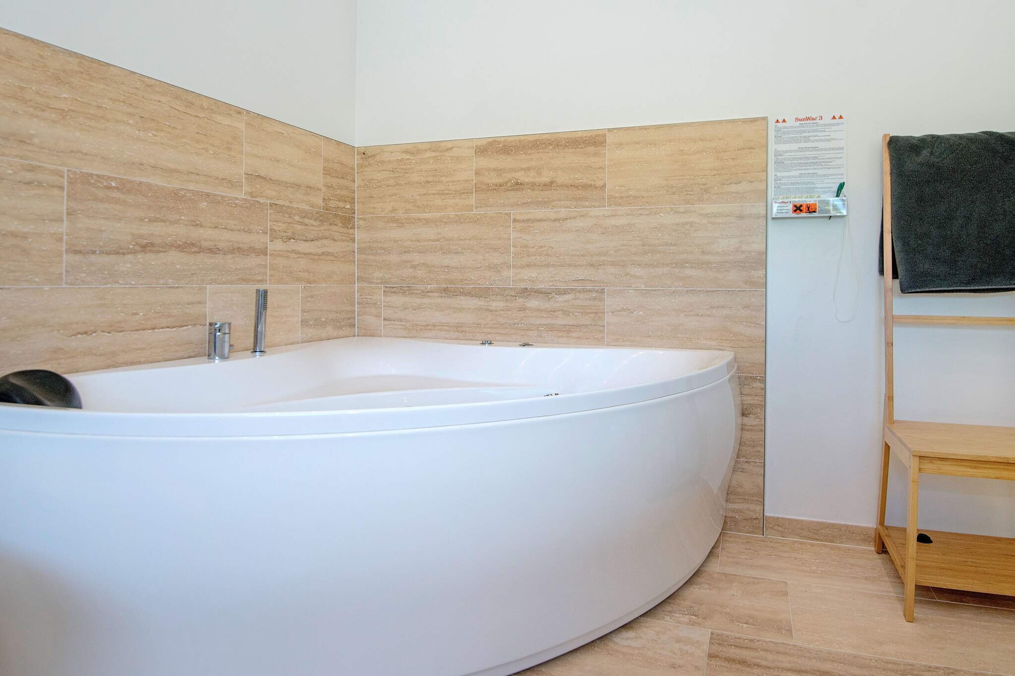 Maison de vacances pour 8 a Glesborg - Spa