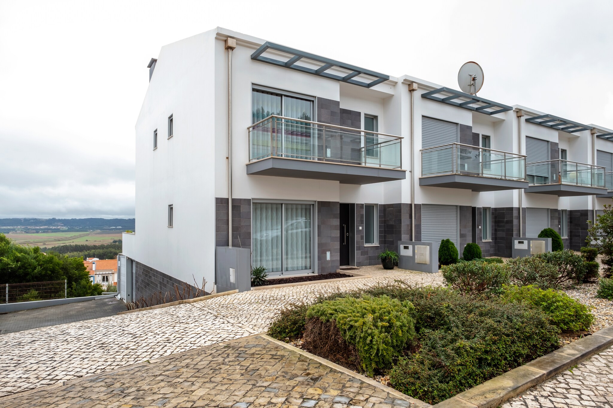 Attractive Villa in Salir Do Porto