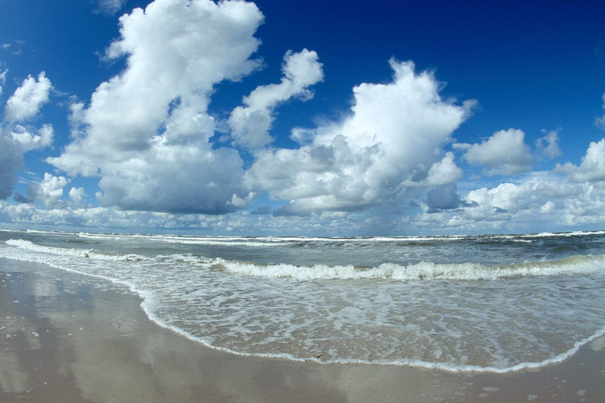 Evasion des dunes avec jeux and WiFi-By Traum-Vue sur l'eau