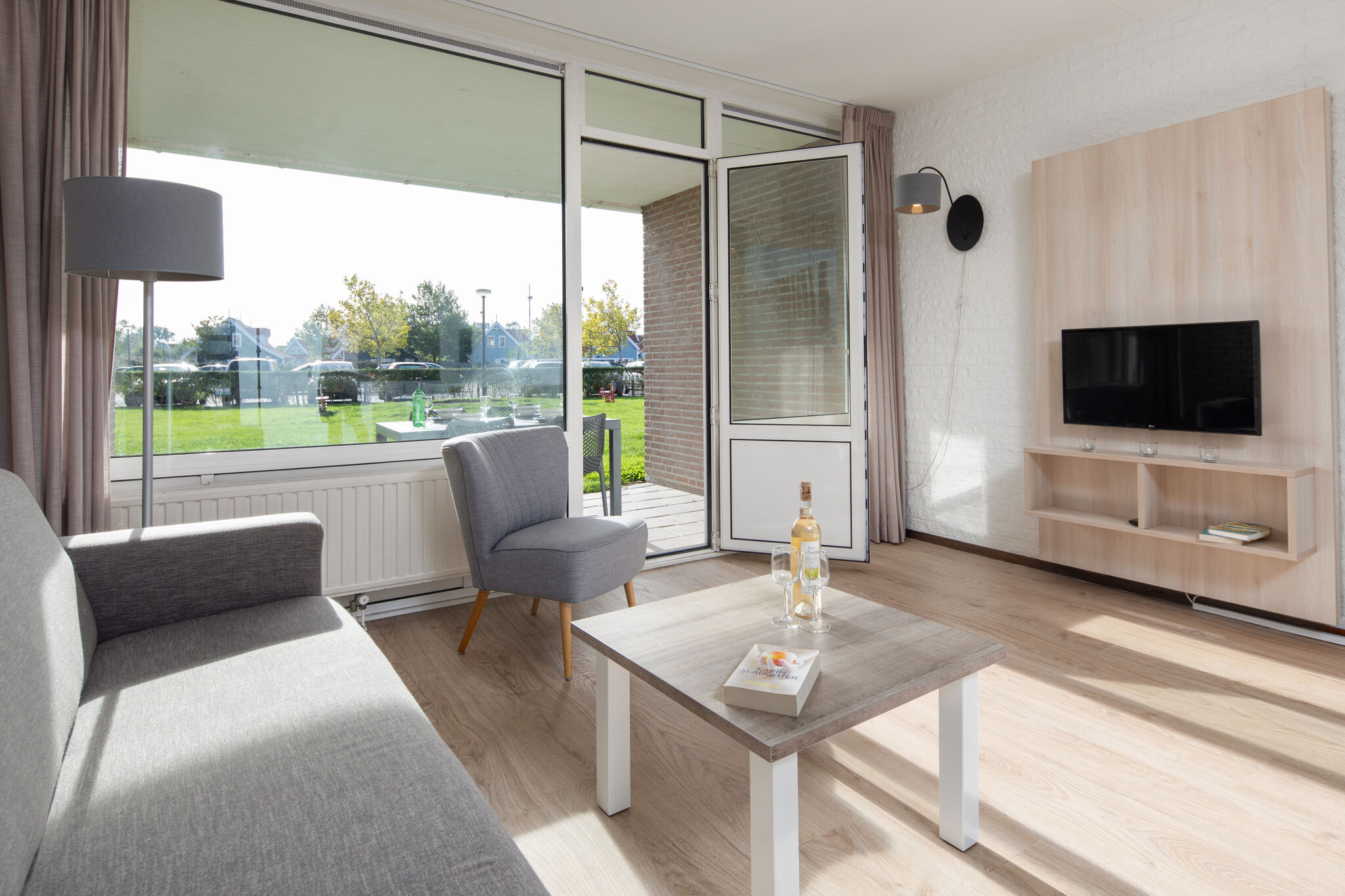 Appartement rénové adapté aux enfants proche lac Grevelingen