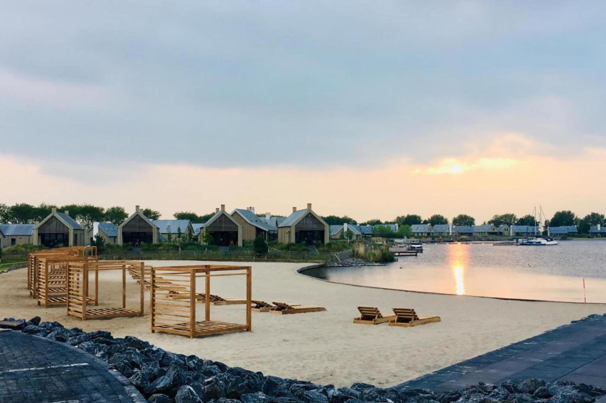 Resort Waterrijk Oesterdam 11-Gebieden zomer 20km