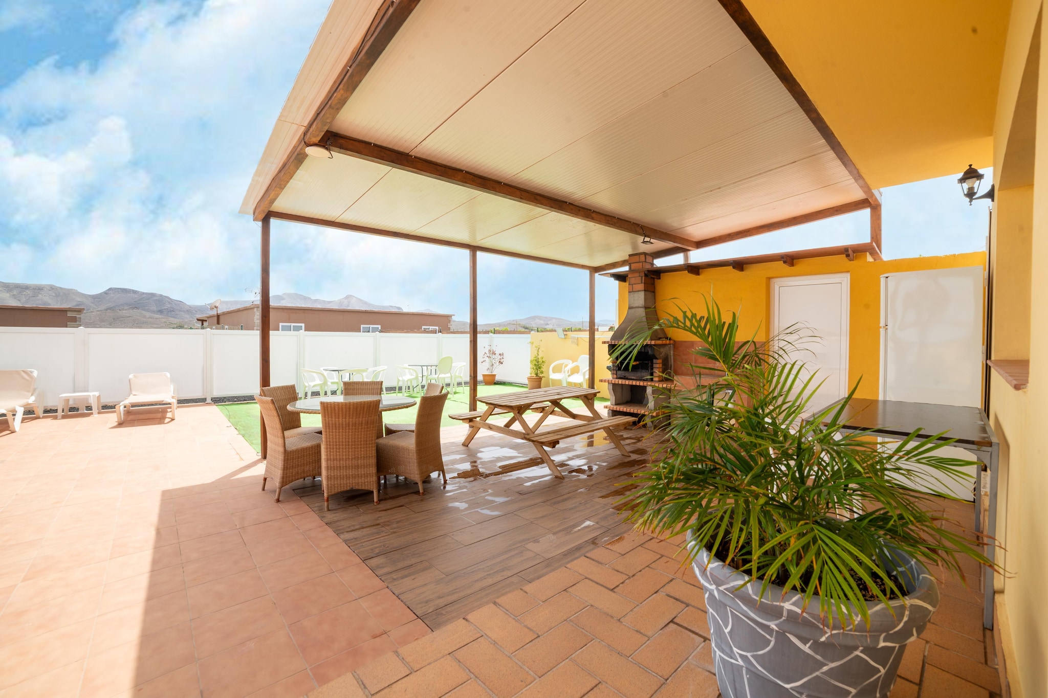 Chalet en Tuineje para 6 personas-Terrasbalkon
