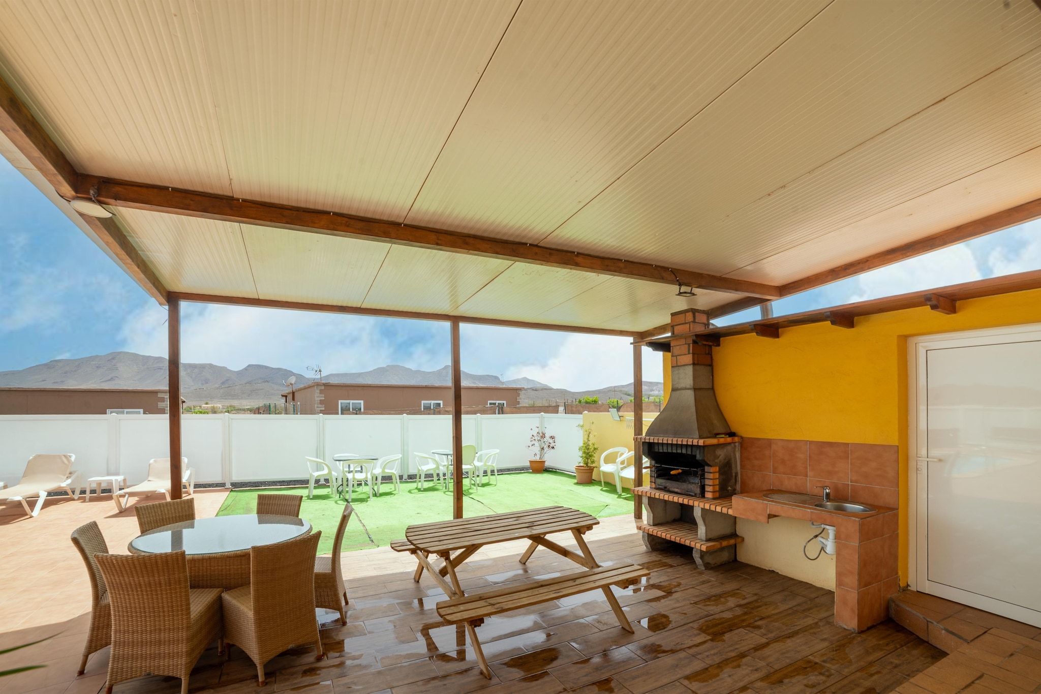 Chalet en Tuineje para 6 personas-Terrasbalkon