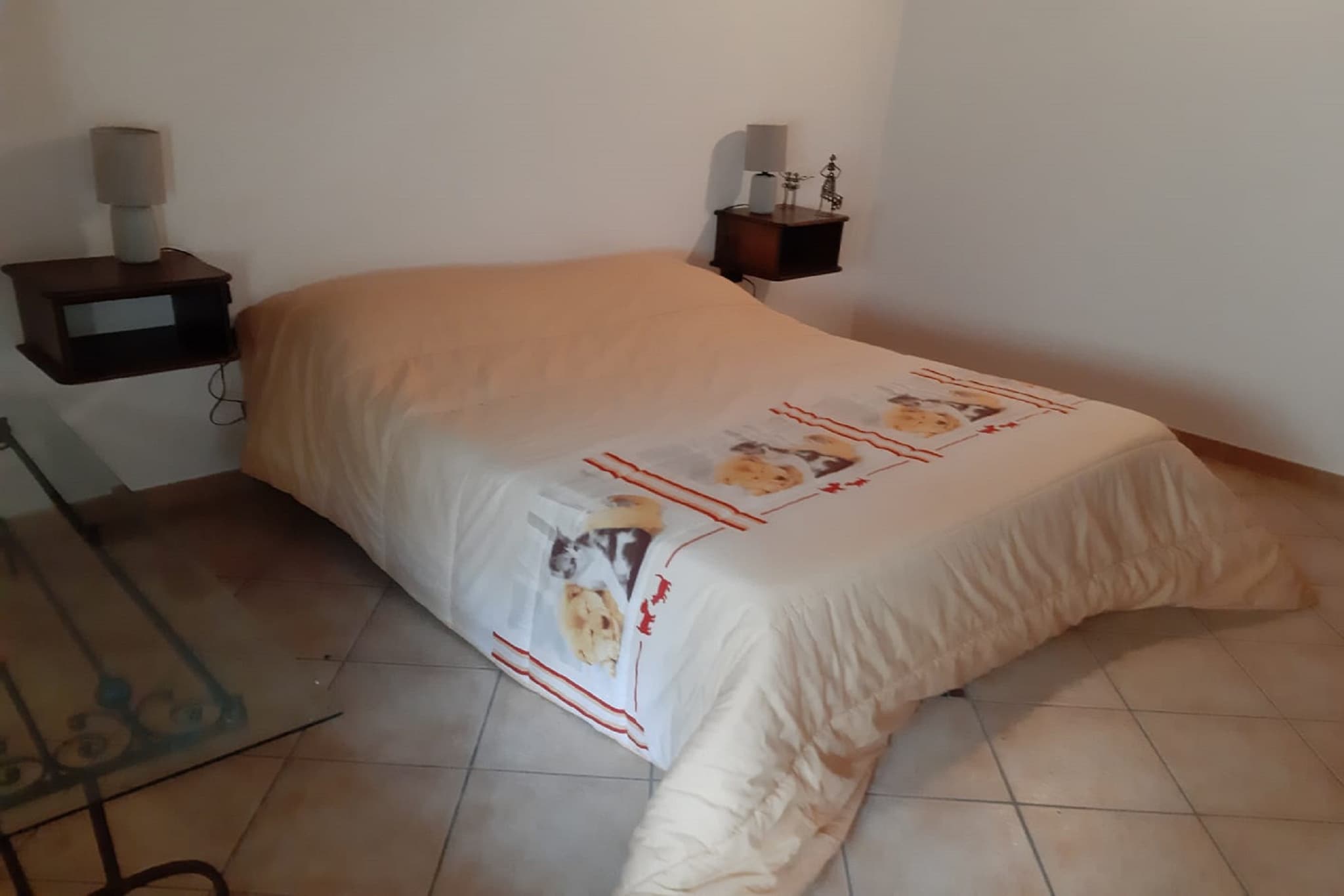 Bed Room